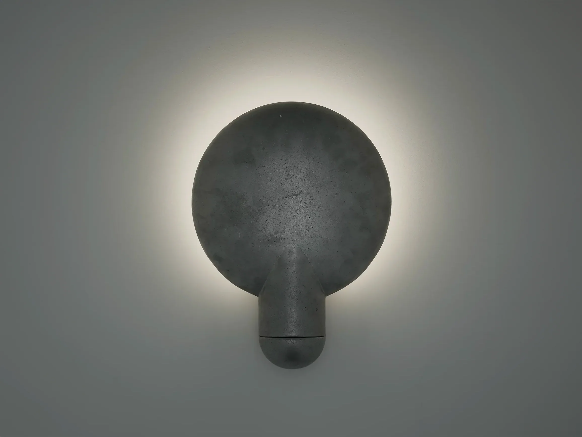HENRY WILSON SURFACE WALL SCONCE H16" x W12" x D4" - Image 4