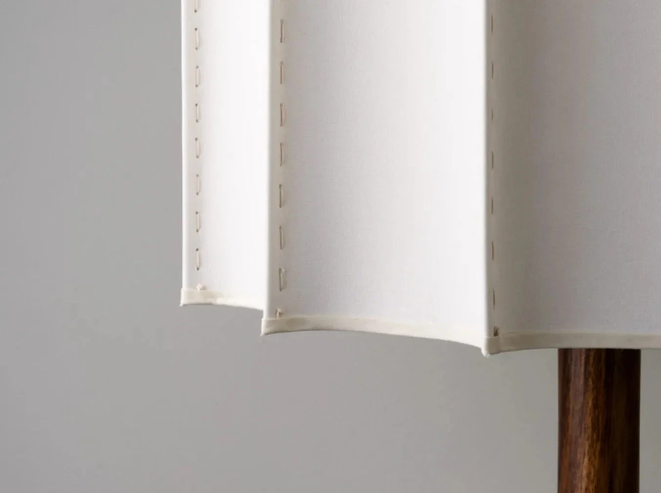 ISABEL MONCADA PATA DE ELEFANTE TABLE LAMP H29" x Ø19" - Image 3