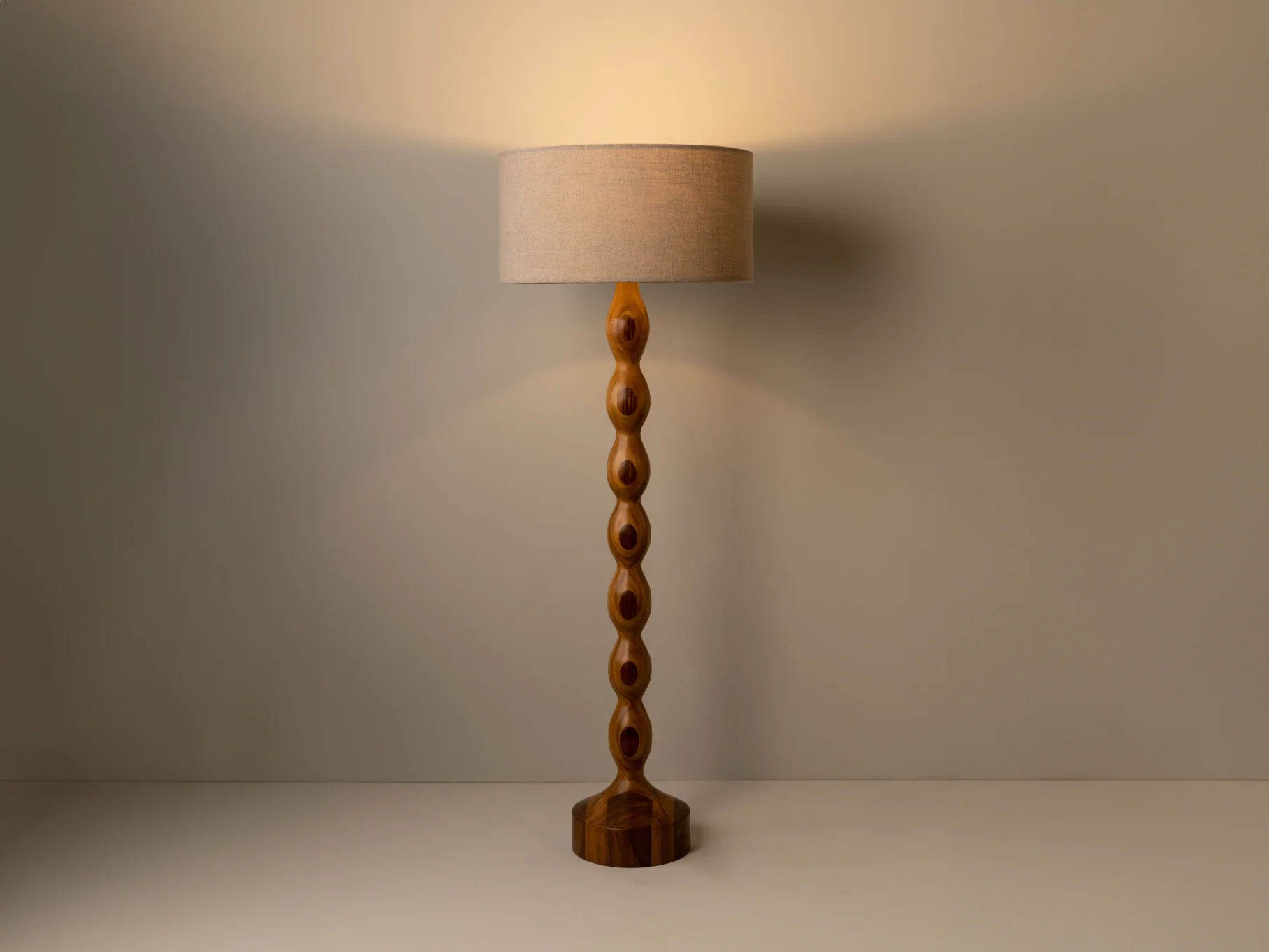 ISABEL MONCADA TAMARINDO FLOOR LAMP H67" x Ø24" - Image 4