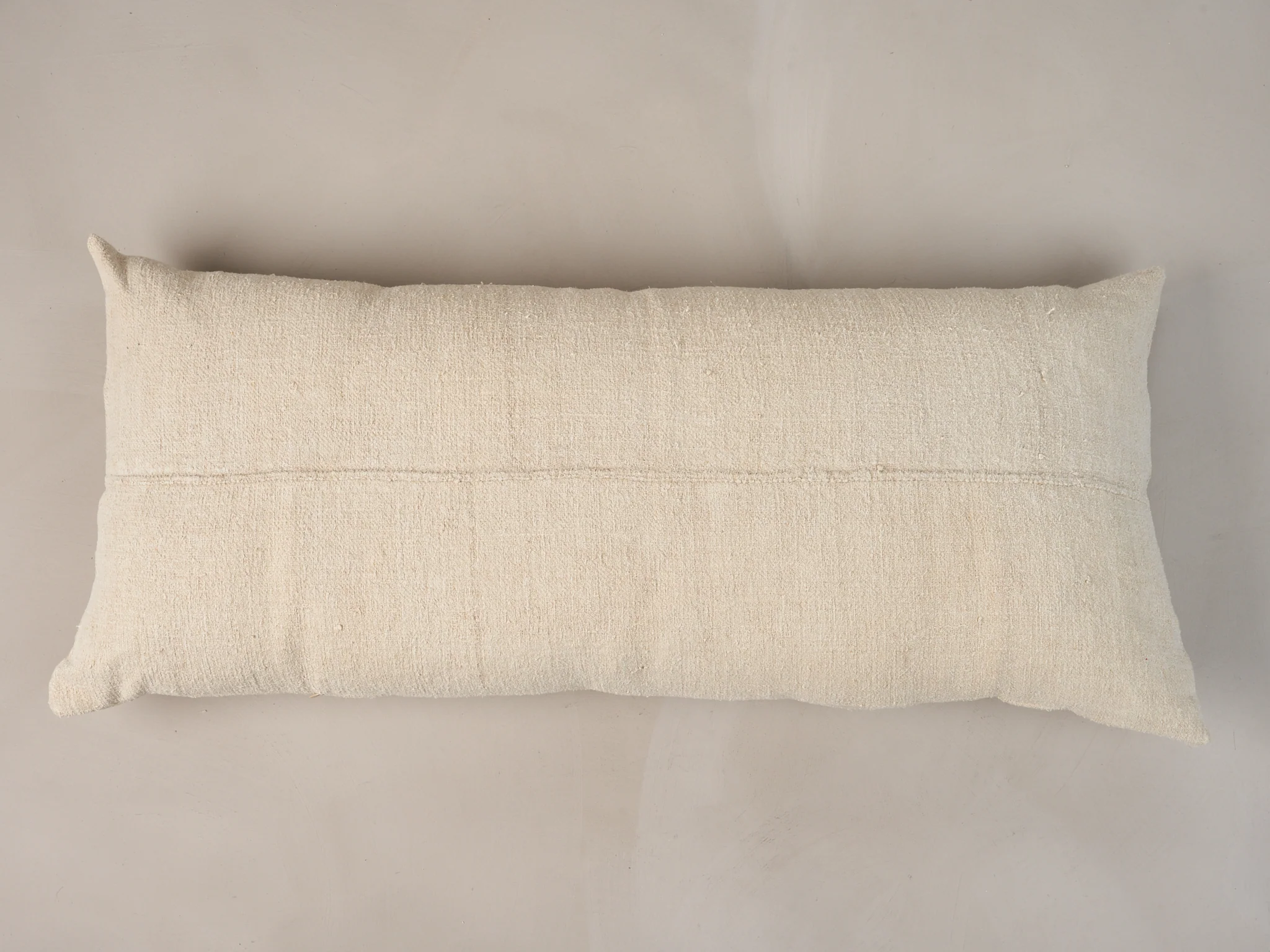 ISABELLE YAMAMOTO DYED HEMP CUSHIONS / NATURAL - Image 3