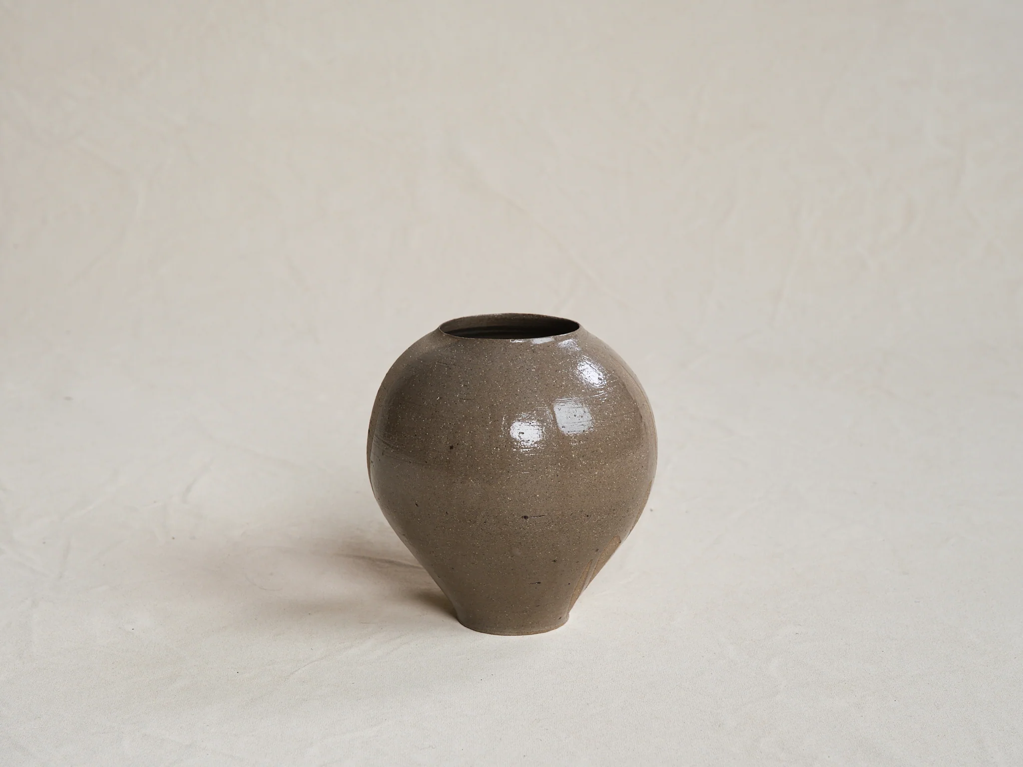 JODIE FRIED VESSEL NO.10 / SAND H5.5" - Image 2