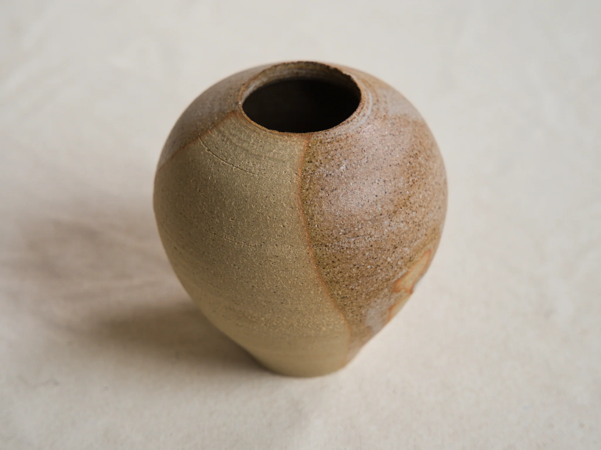 JODIE FRIED VESSEL NO.20 / SAND H4" - Image 4