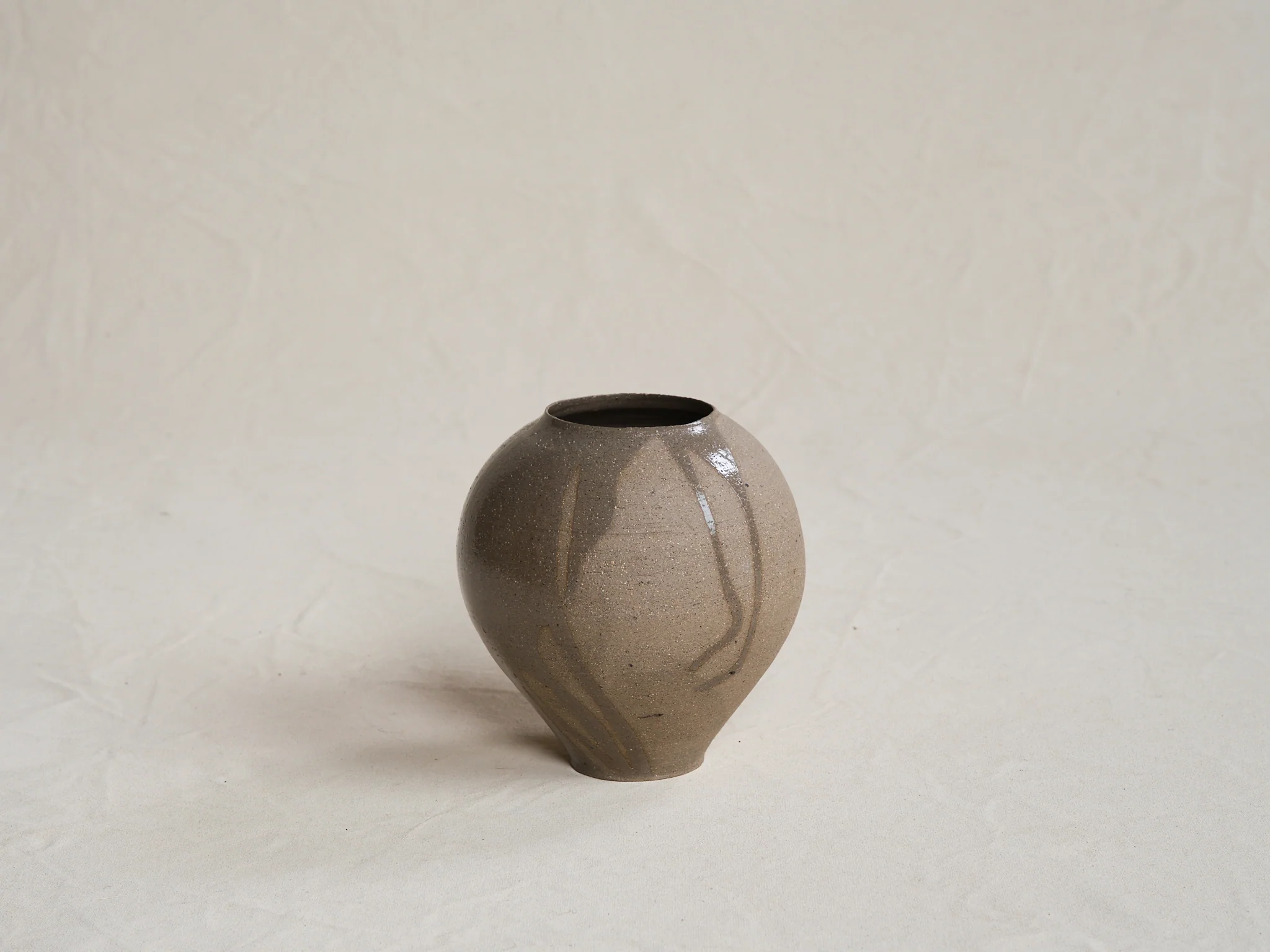 JODIE FRIED VESSEL NO.4 / ASH H7.5"