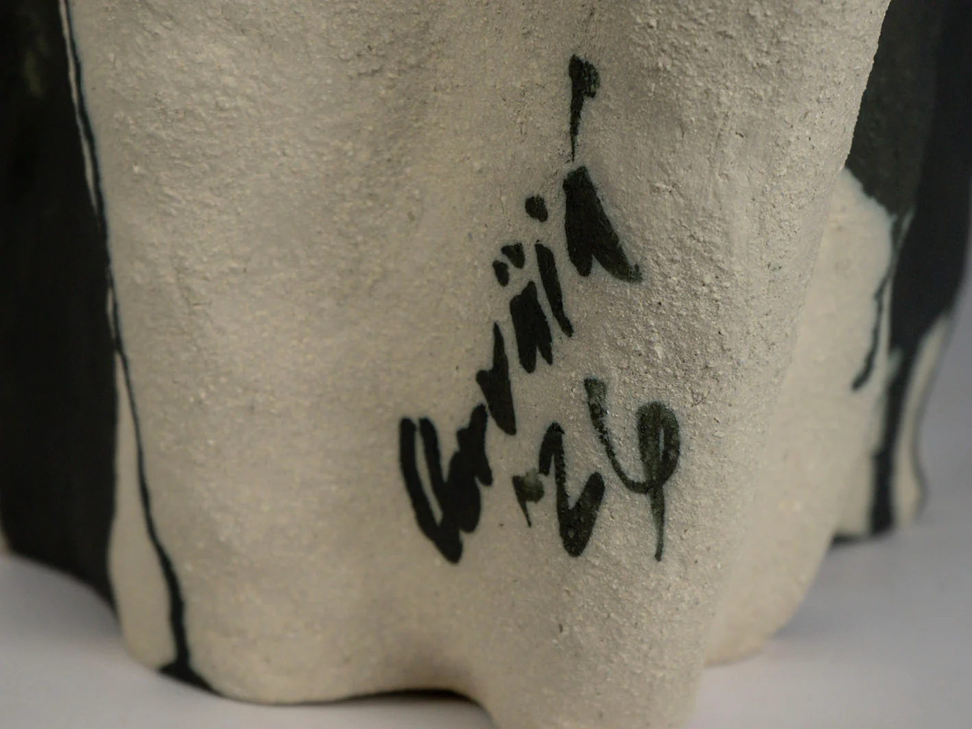 JOJO CORVÄIÁ GONGKAI VESSEL W-1460 W17" x D13" x H17" - Image 3