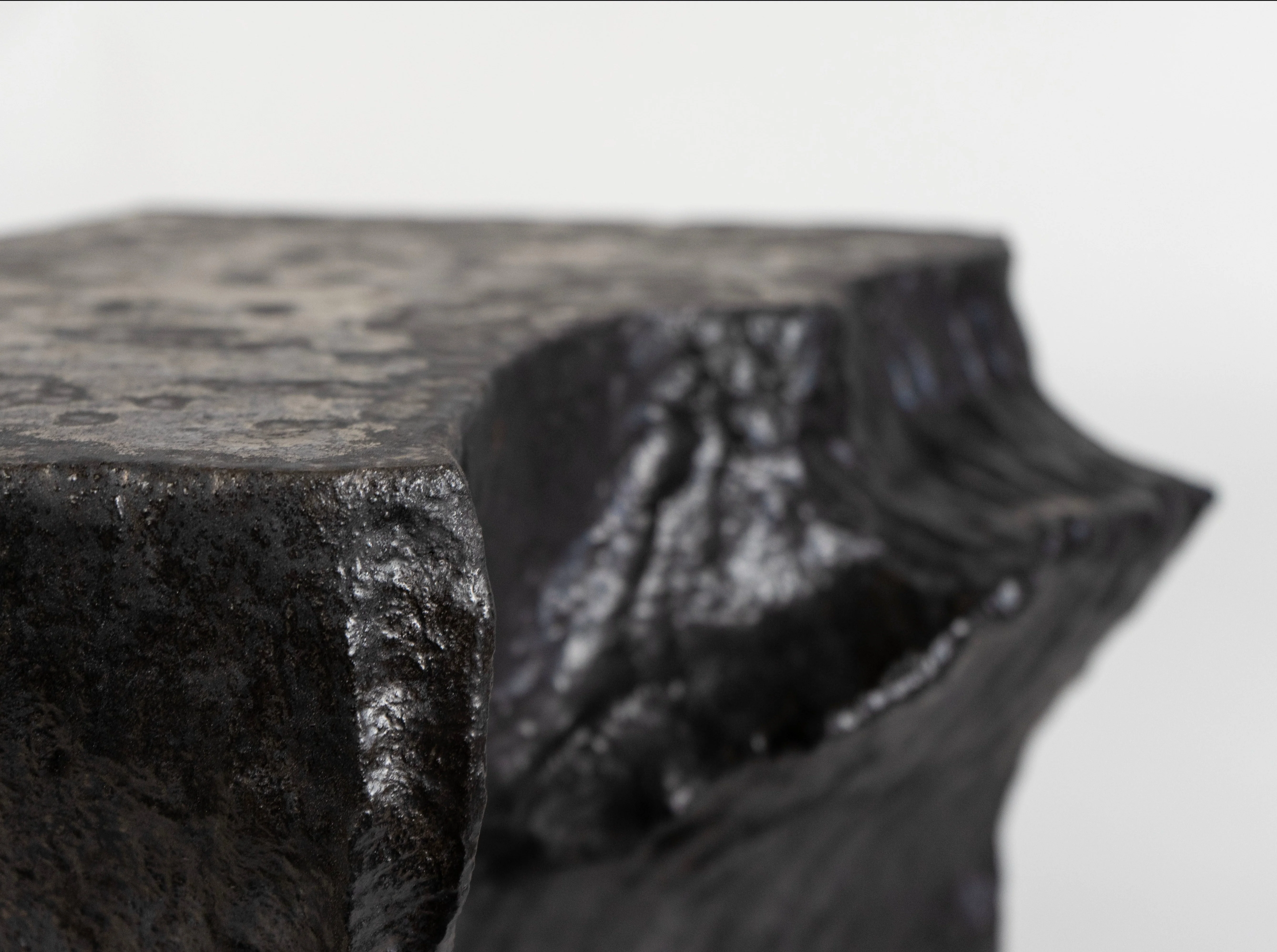 JOJO CORVĂIĂ SUUMI STOOL V-1313 24.5" x 18" x H17.5" - Image 5