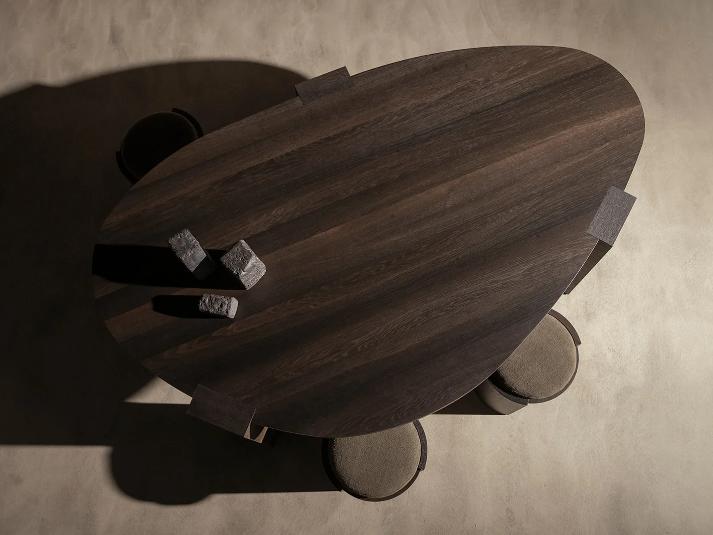 KĀNA OBJECTS HIKU DINING TABLE - Image 3