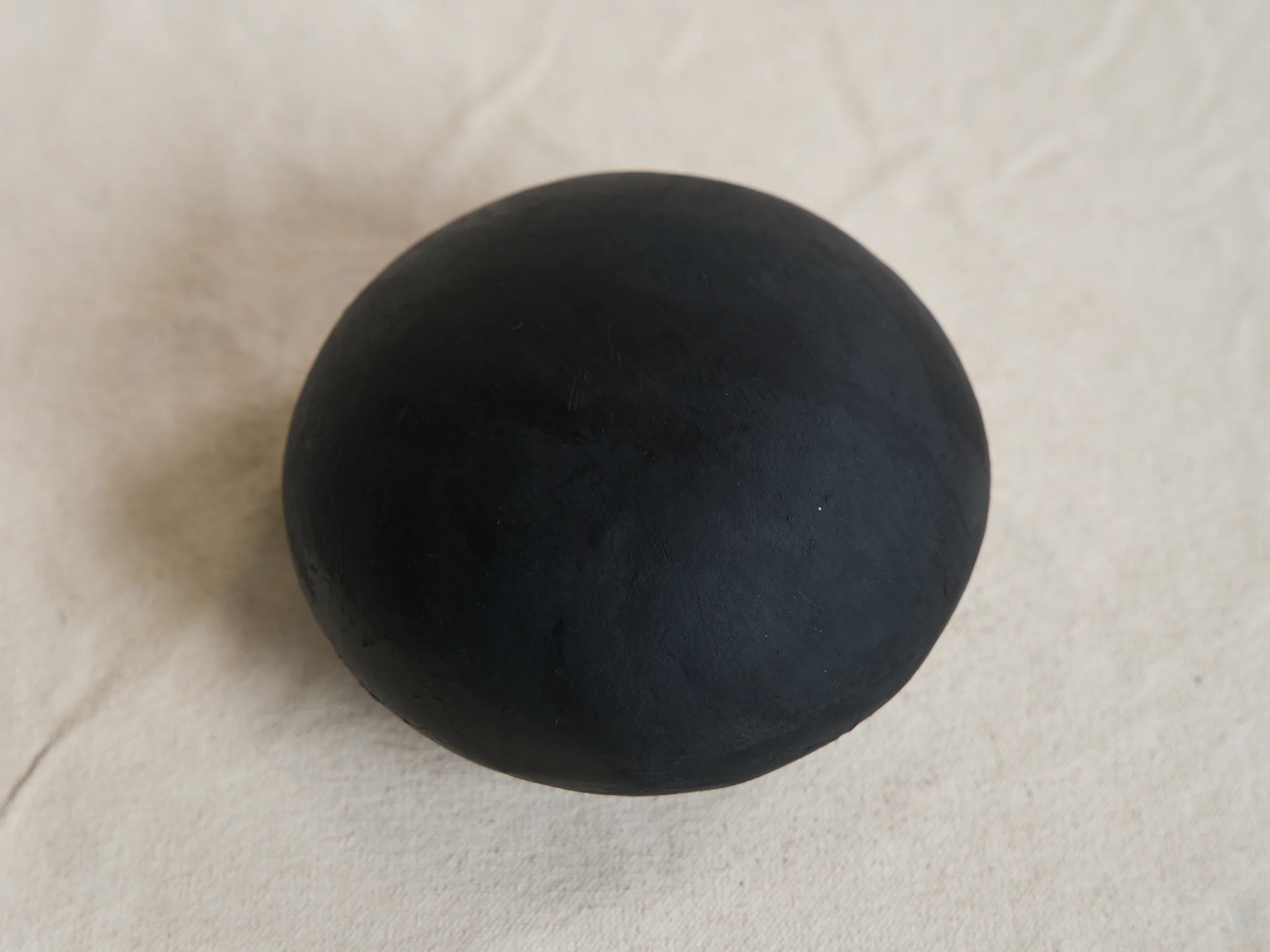 KATAYONE ADELI STAINED MEDITATION STONE NO.04 Ø4.5" x H2.5" - Image 2