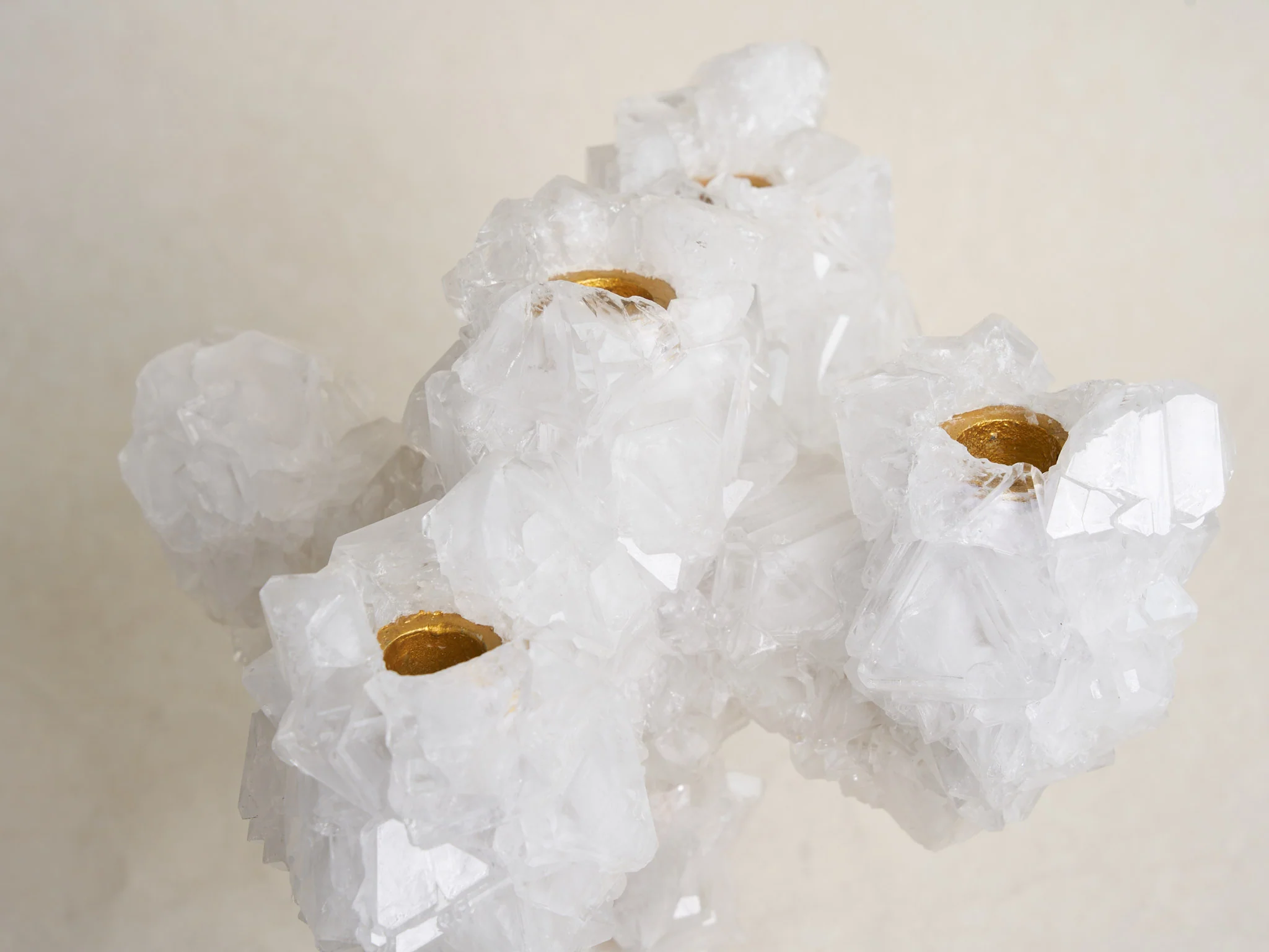 MARK STURKENBOOM OVERGROWN CRYSTAL CANDELABRA LARGE / WHITE H16.5" x Ø13.8" - Image 5