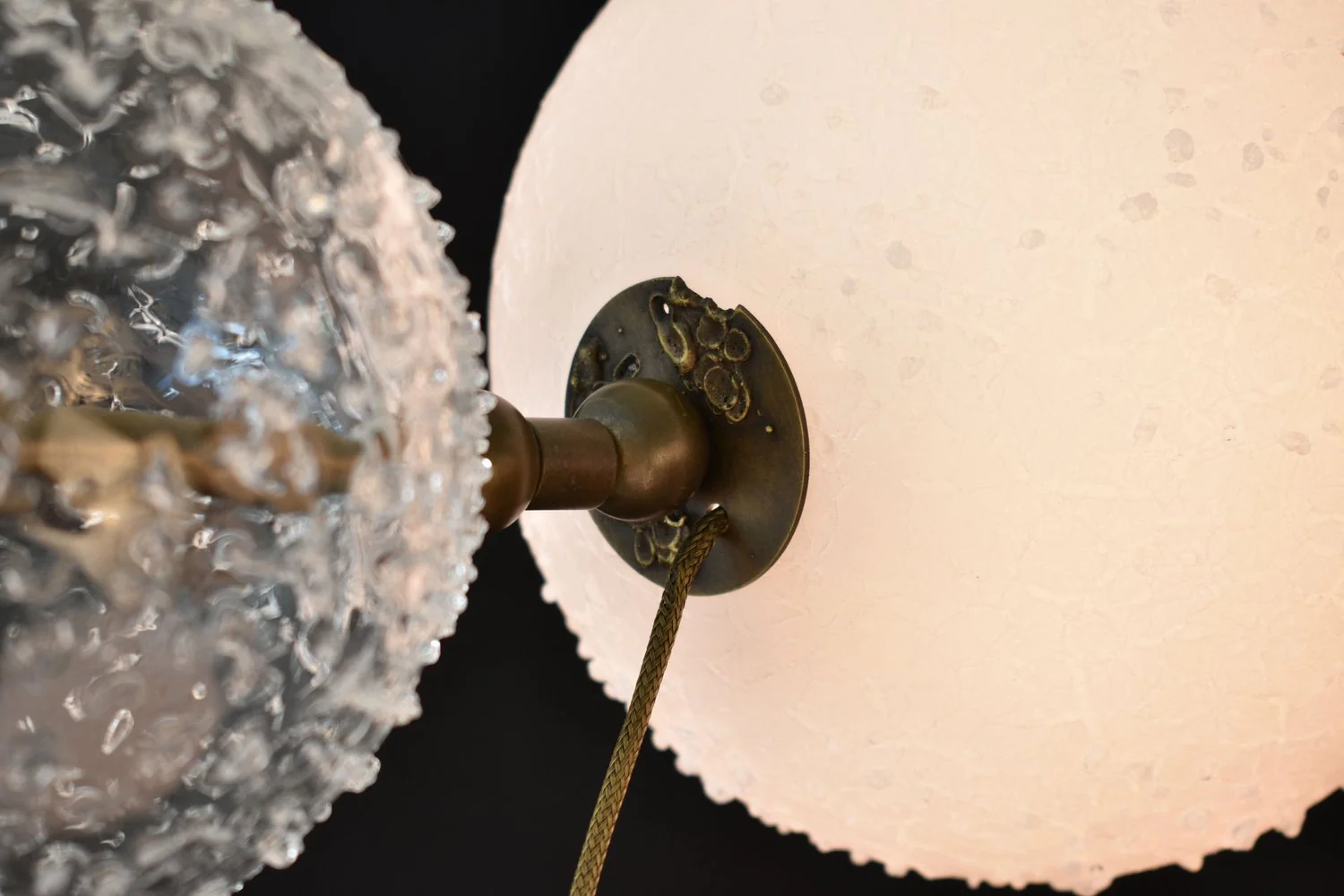 LAROSE GUYON COCO-DE-MER CHANDELIER W71" x D32" x H36" - Image 5