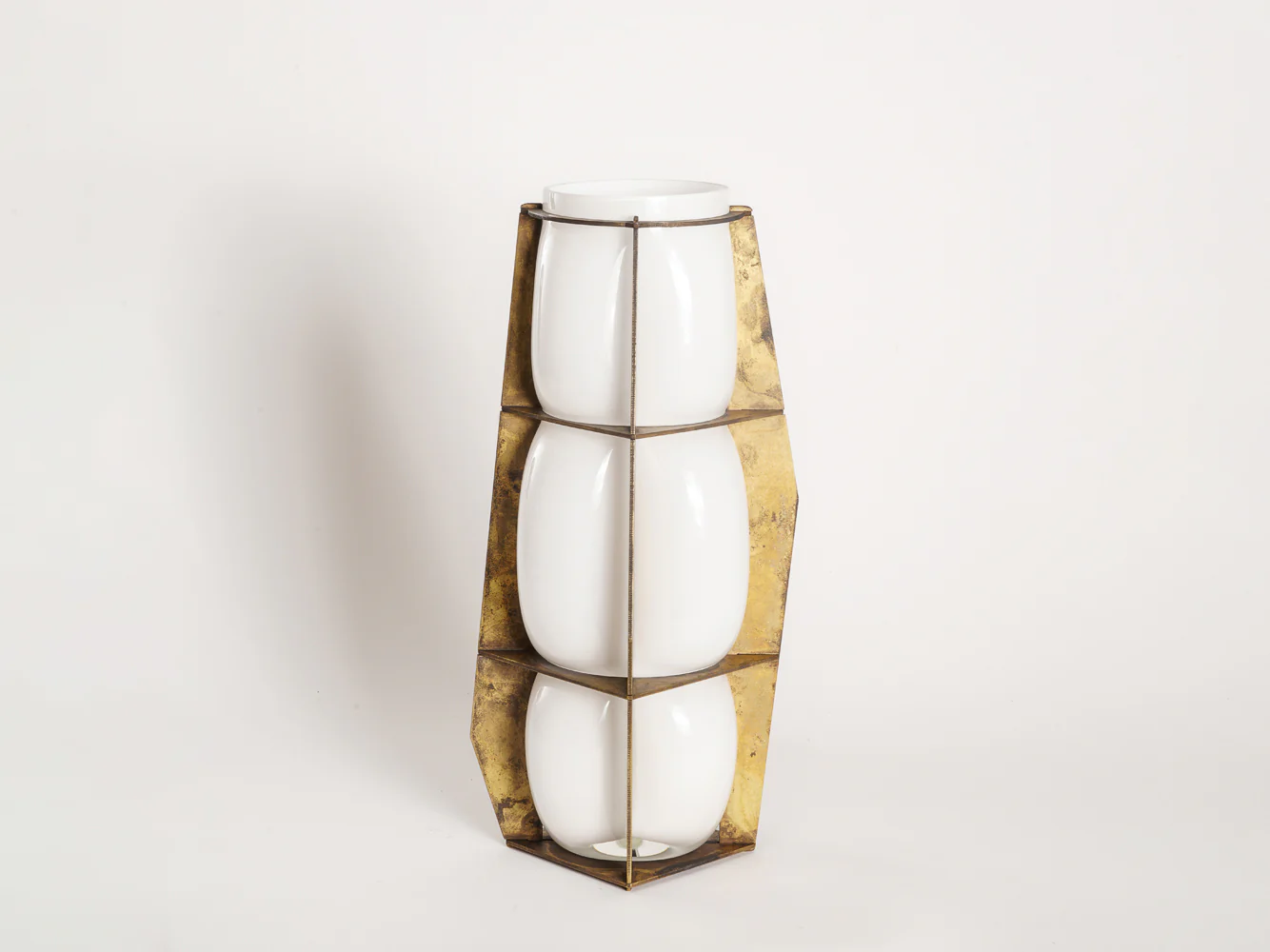 LOST PROFILE AEGIS VASE - Image 2