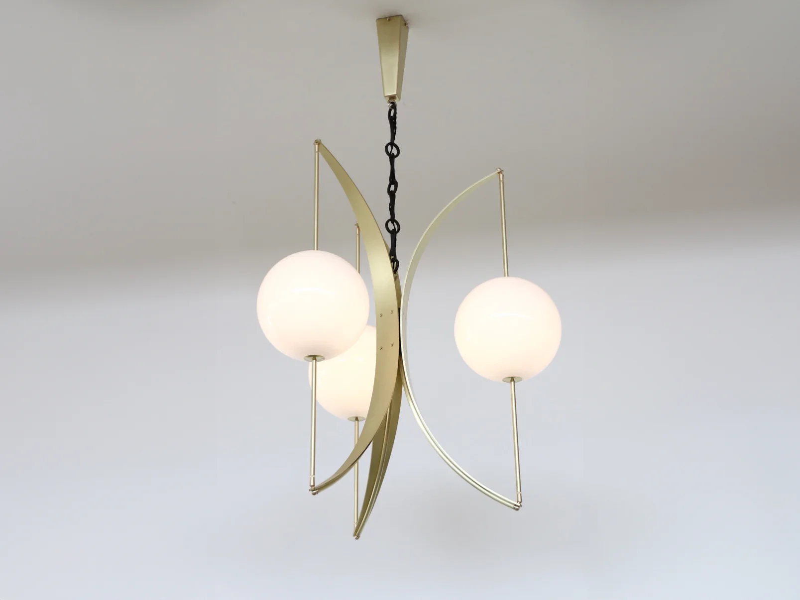 LOST PROFILE ALTUS PENDANT 1000 H40.2" x Ø39.4"