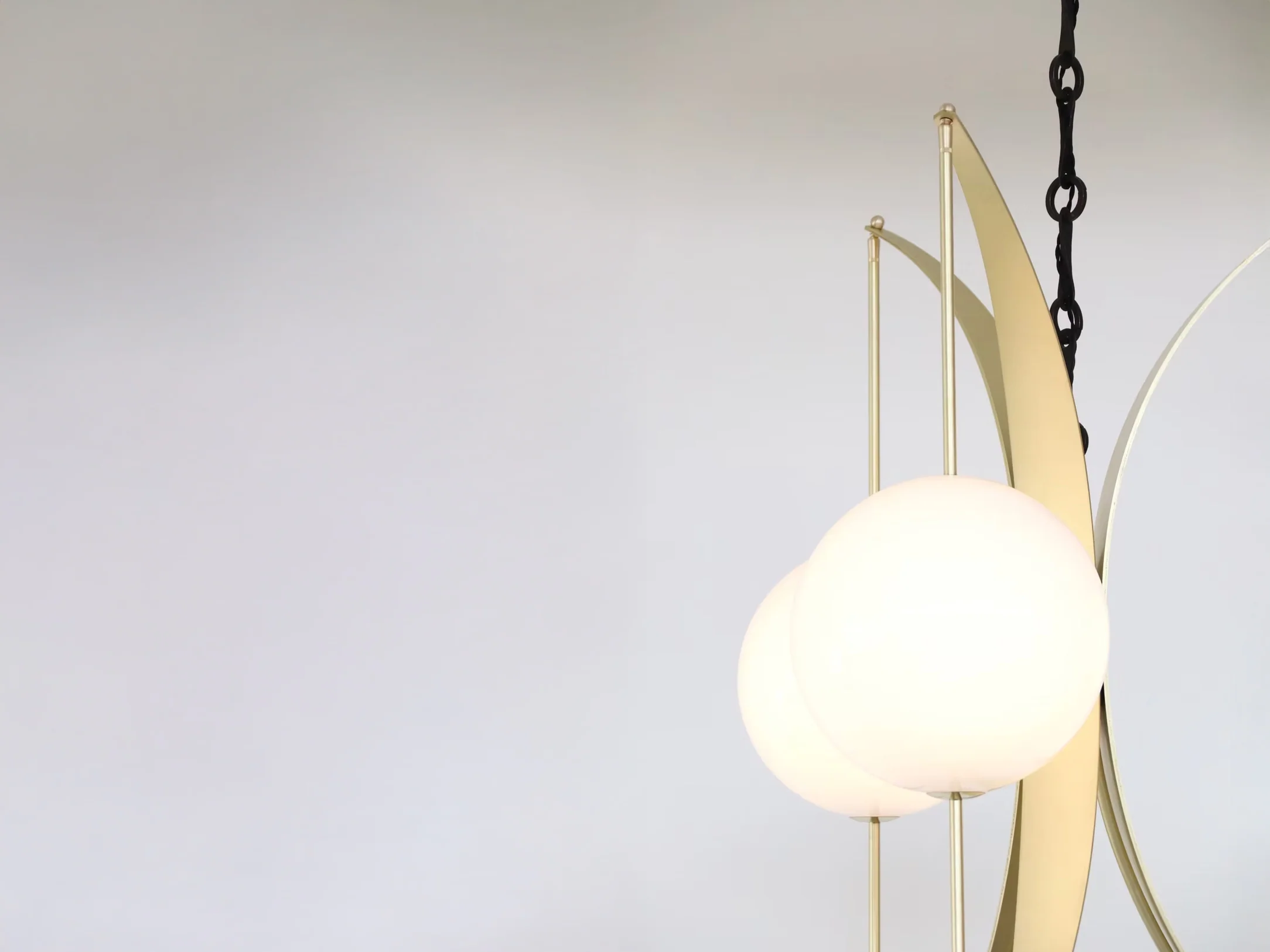 LOST PROFILE ALTUS PENDANT 750 H29.3" x Ø28.1" - Image 2