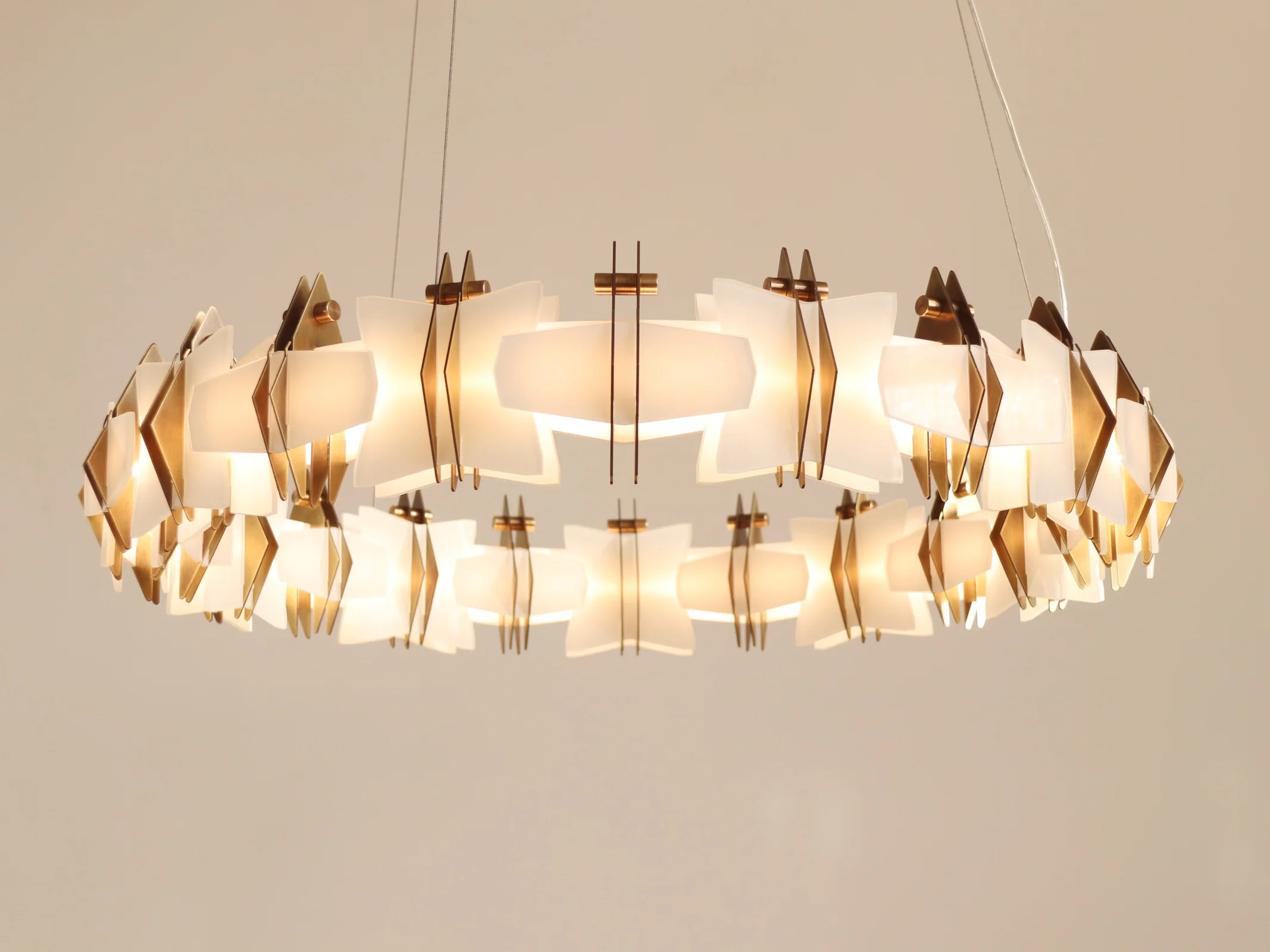 LOST PROFILE COVENANT 750 PENDANT Ø29.5" x H5.7" - Image 2
