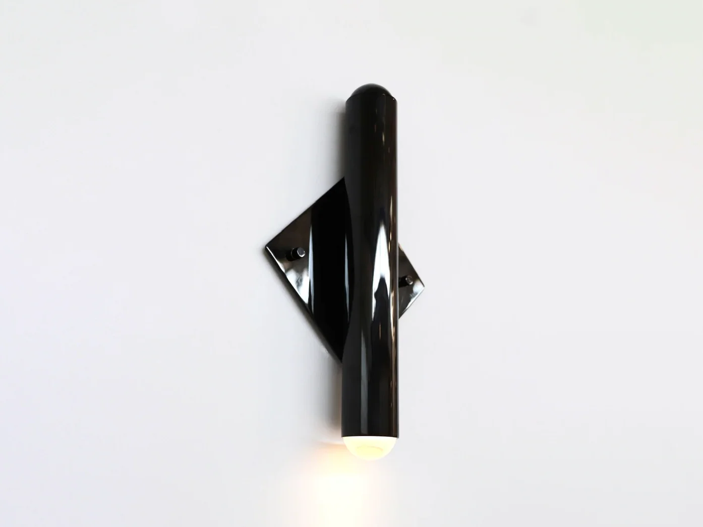 LOST PROFILE SURVEILLANCE SCONCE W10.2" x D2.9" x H17.7" - Image 4