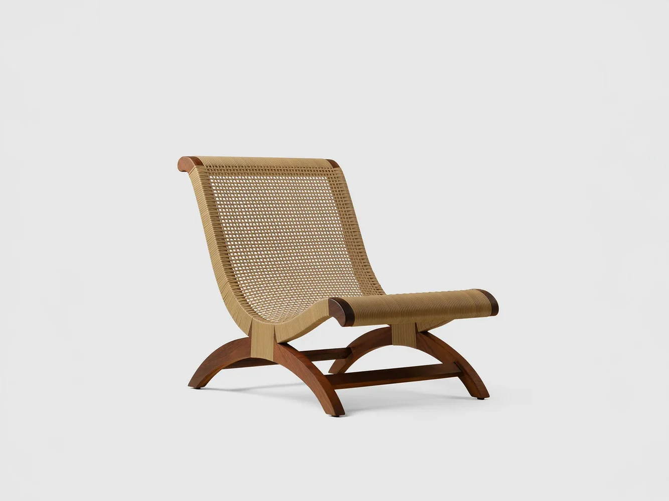LUTECA BUTAQUE CLASICA LOUNGE CHAIR / CANE W26" x D37.5" x H31.5"