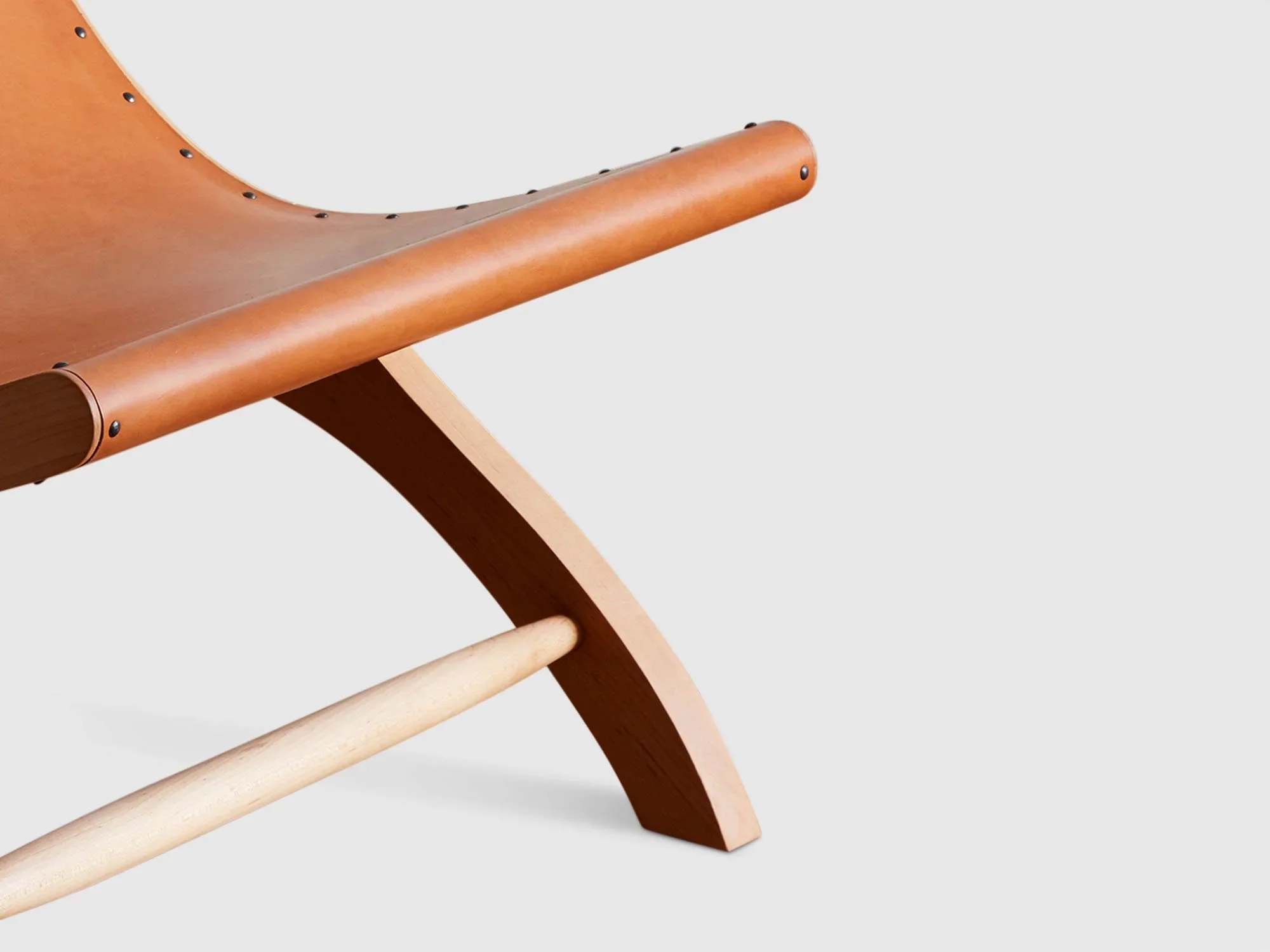 LUTECA BUTAQUE LOUNGE CHAIR W24.5" x D29" x H31.5" x SH12" - Image 2