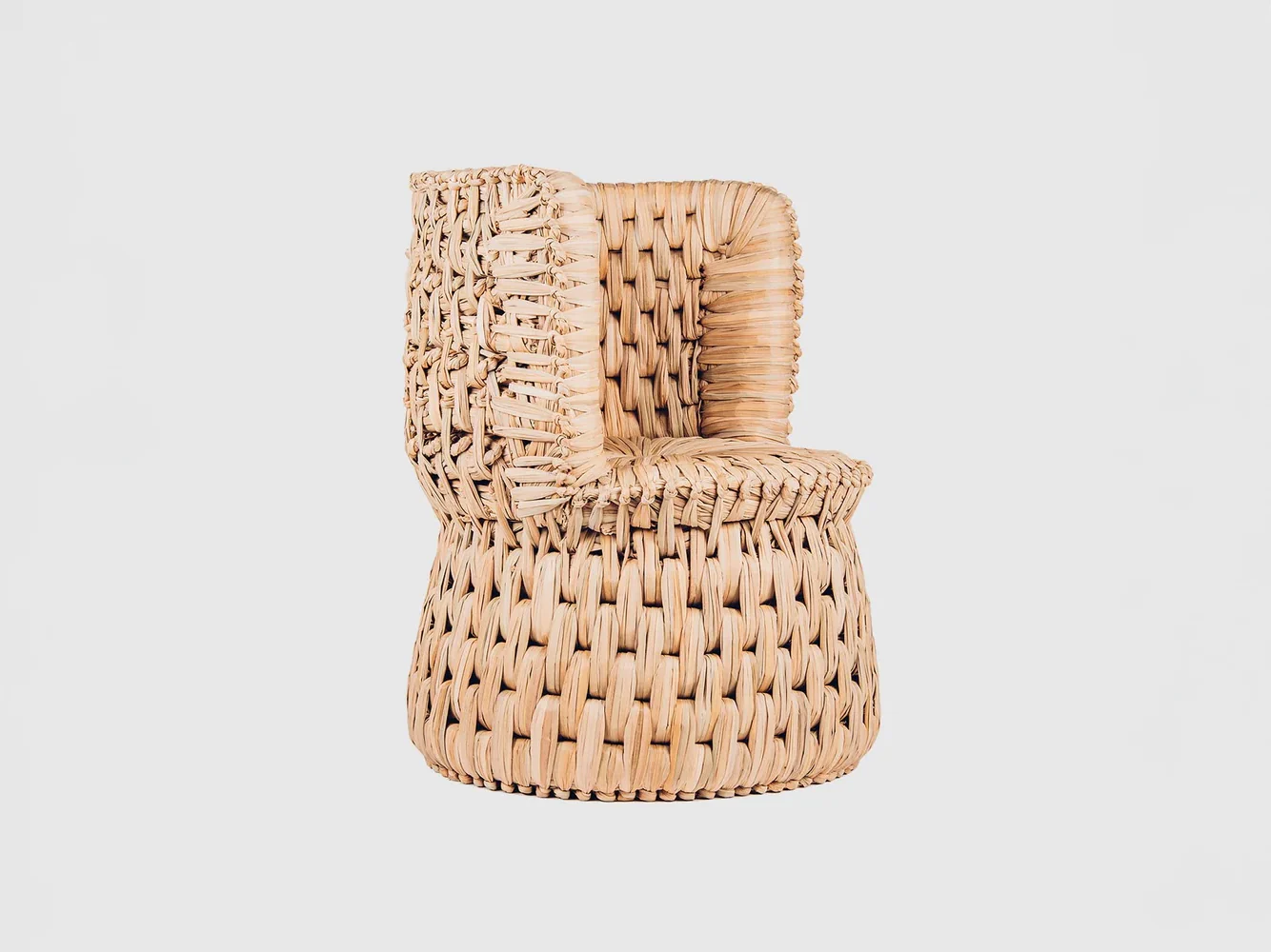 LUTECA WOVEN TULE LOUNGE CHAIR Ø25" x H31.5" x SH16" - Image 2