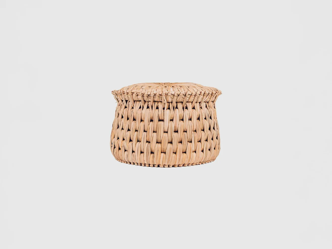 LUTECA WOVEN TULE STOOL / LARGE Ø25" x H16.5"