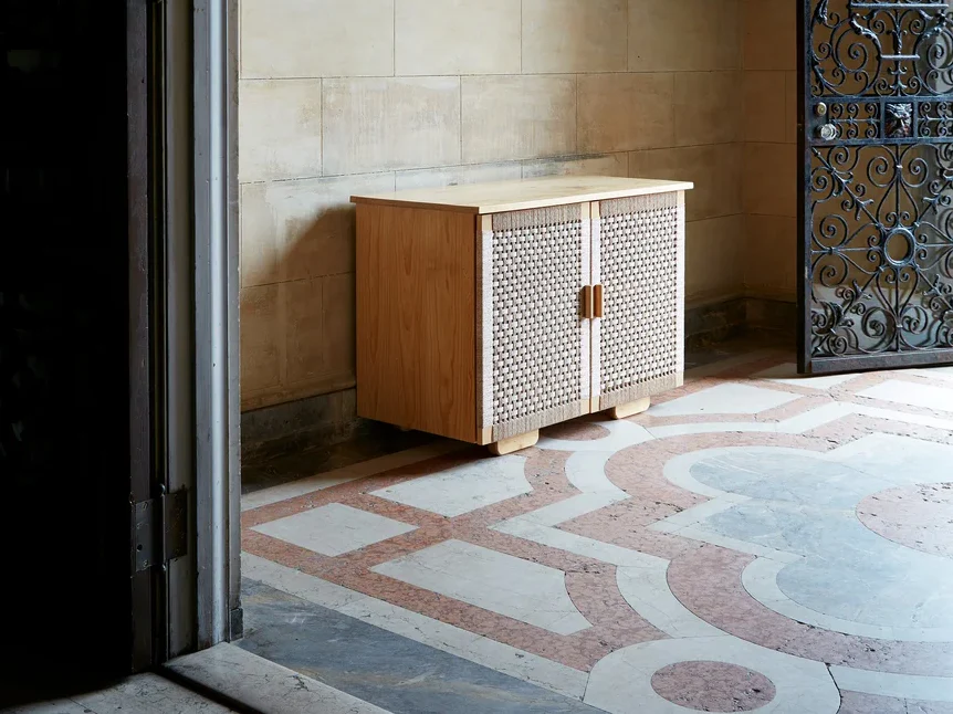LUTECA WOVEN CREDENZA / 2 DOOR W43.5" x D20.5" x H29.5" - Image 4