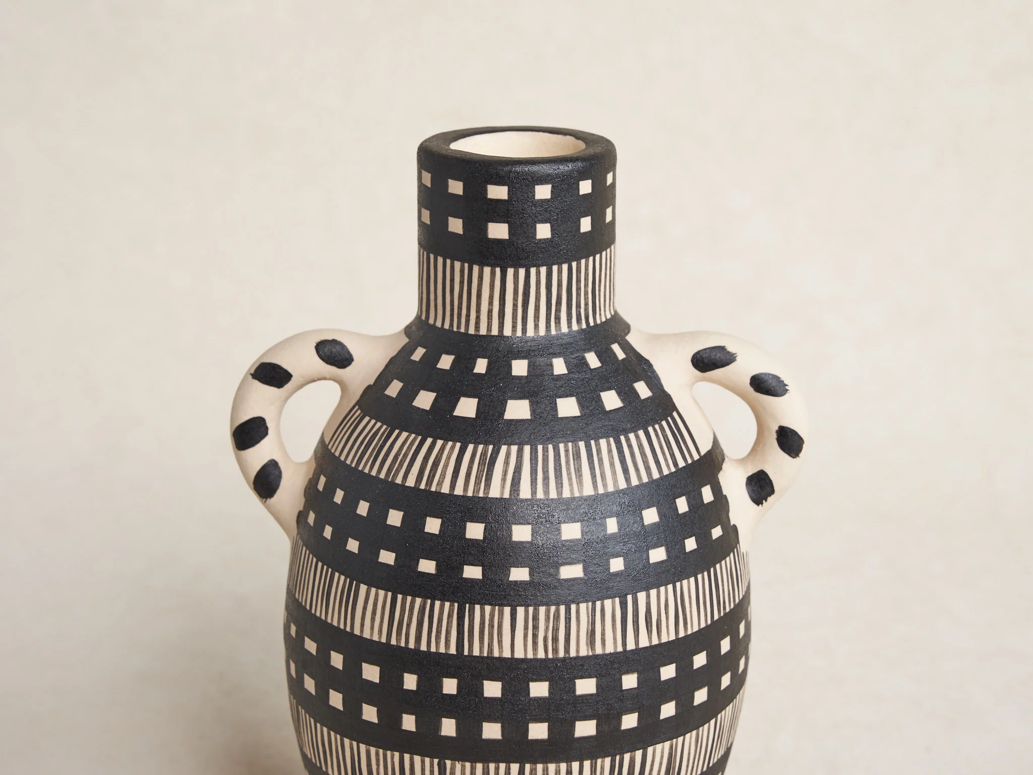 LYDIA HARDWICK POT 18 H9" - Image 3