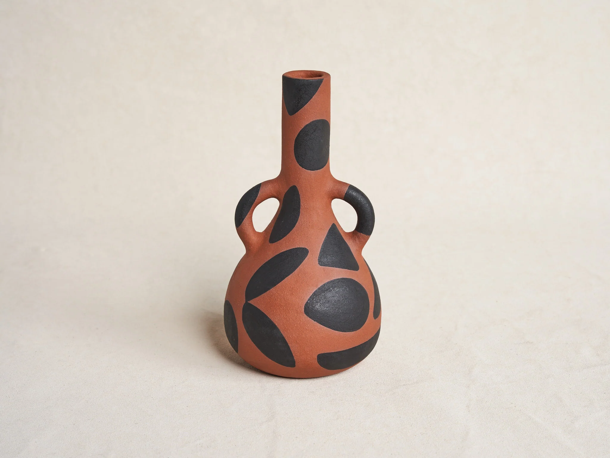 LYDIA HARDWICK POT 7 H9.4"
