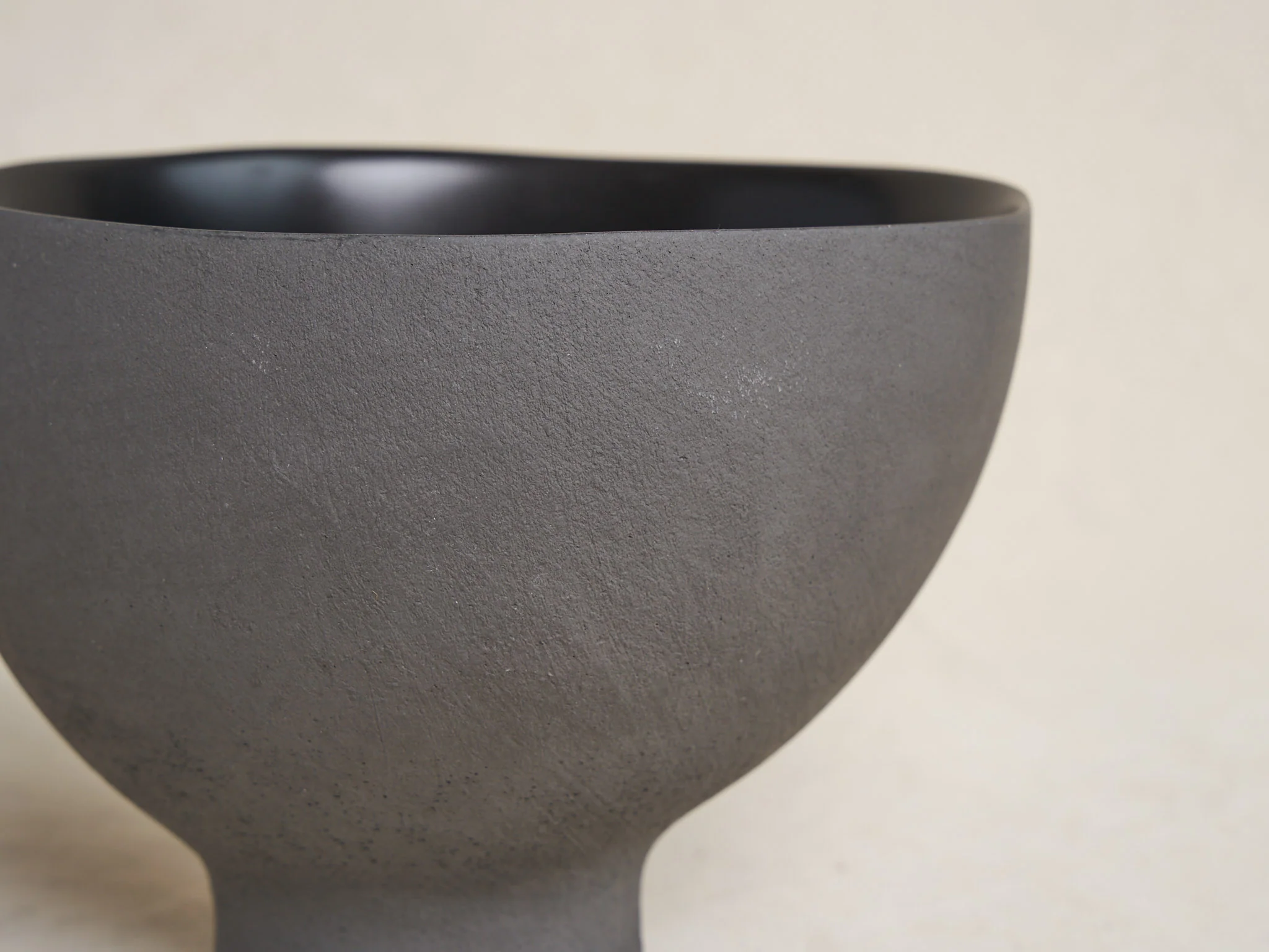MALGORZATA BANY HAG BOWL / FLINT Ø7” x H6” - Image 3