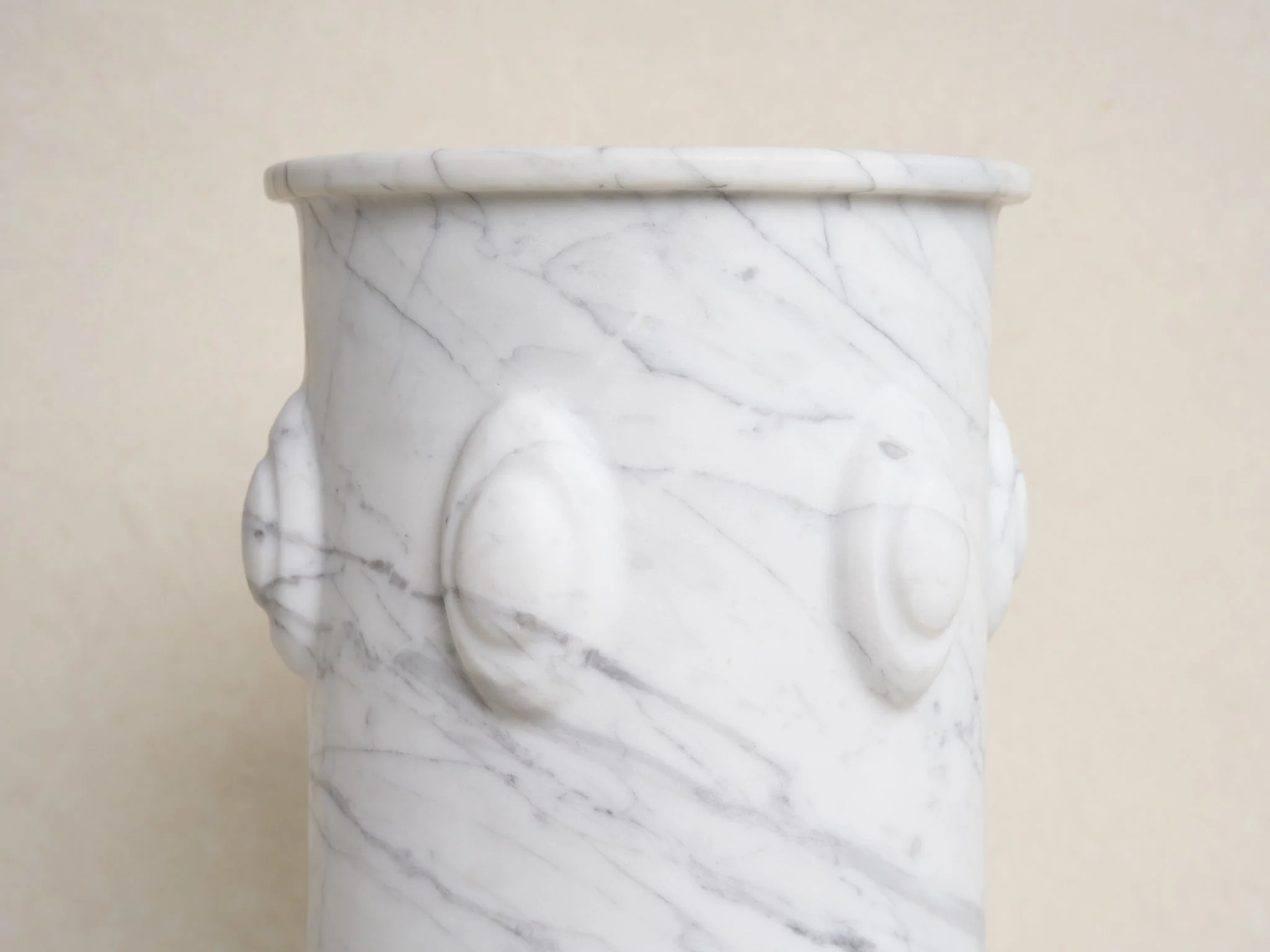 MATTHEW FISHER VESSEL 16 / BIANCO CARRARA Ø8.5" x H14.2" - Image 2