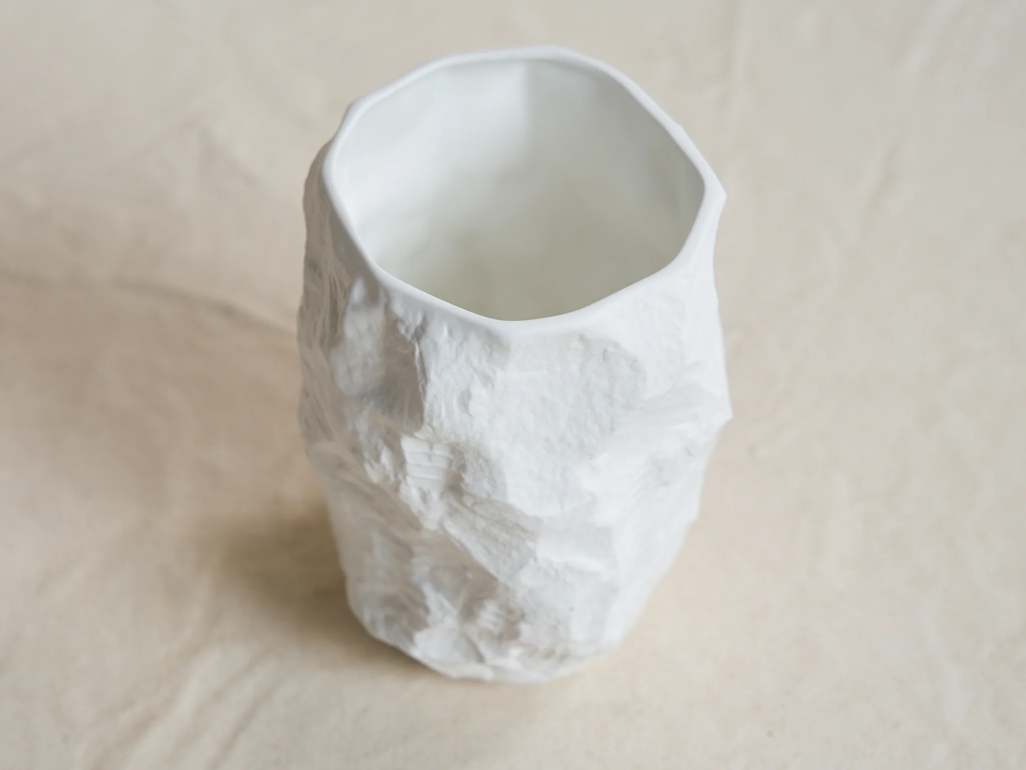 1882 Ltd MAX LAMB CROCKERY TALL VASE / WHITE Ø4” x H6" - Image 3
