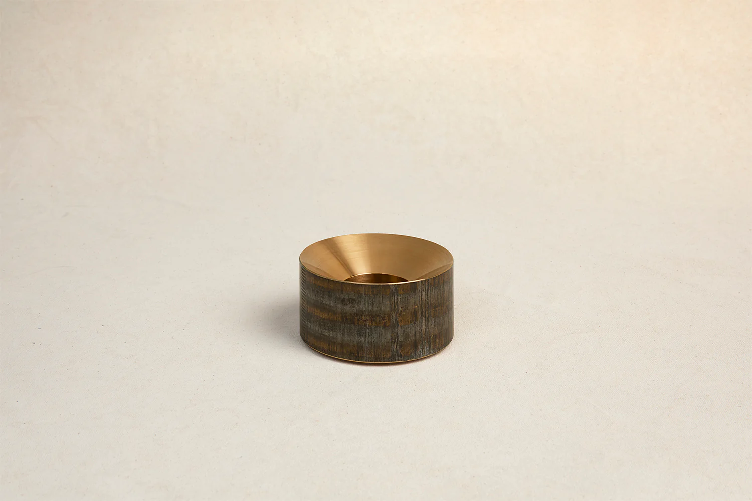 MICHAËL VERHEYDEN AIGU TEALIGHT / SMALL H2" x Ø3.5"