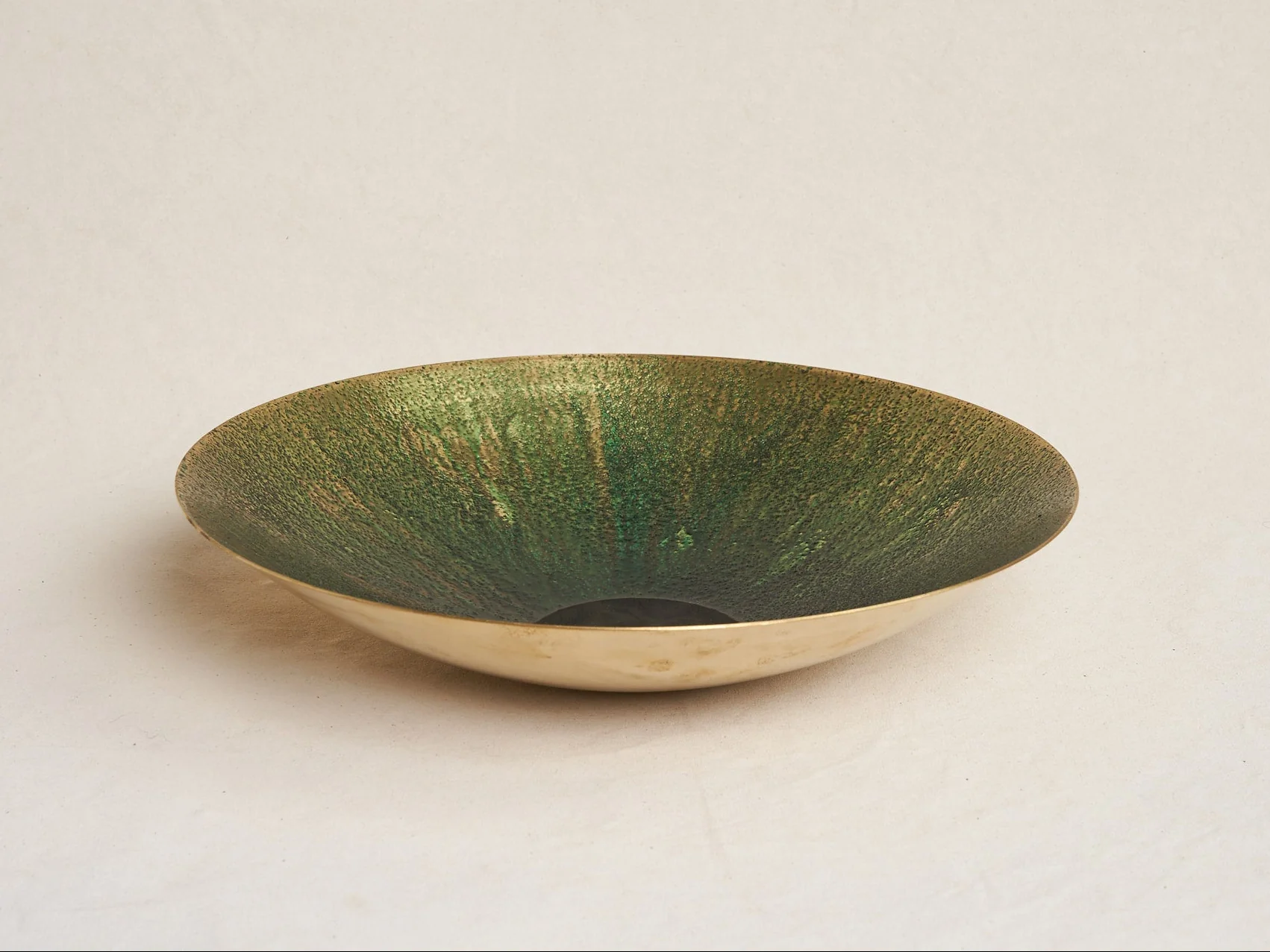 MICHAËL VERHEYDEN BEGHARD BOWL / SMALL GREEN Ø15" x H3.5"