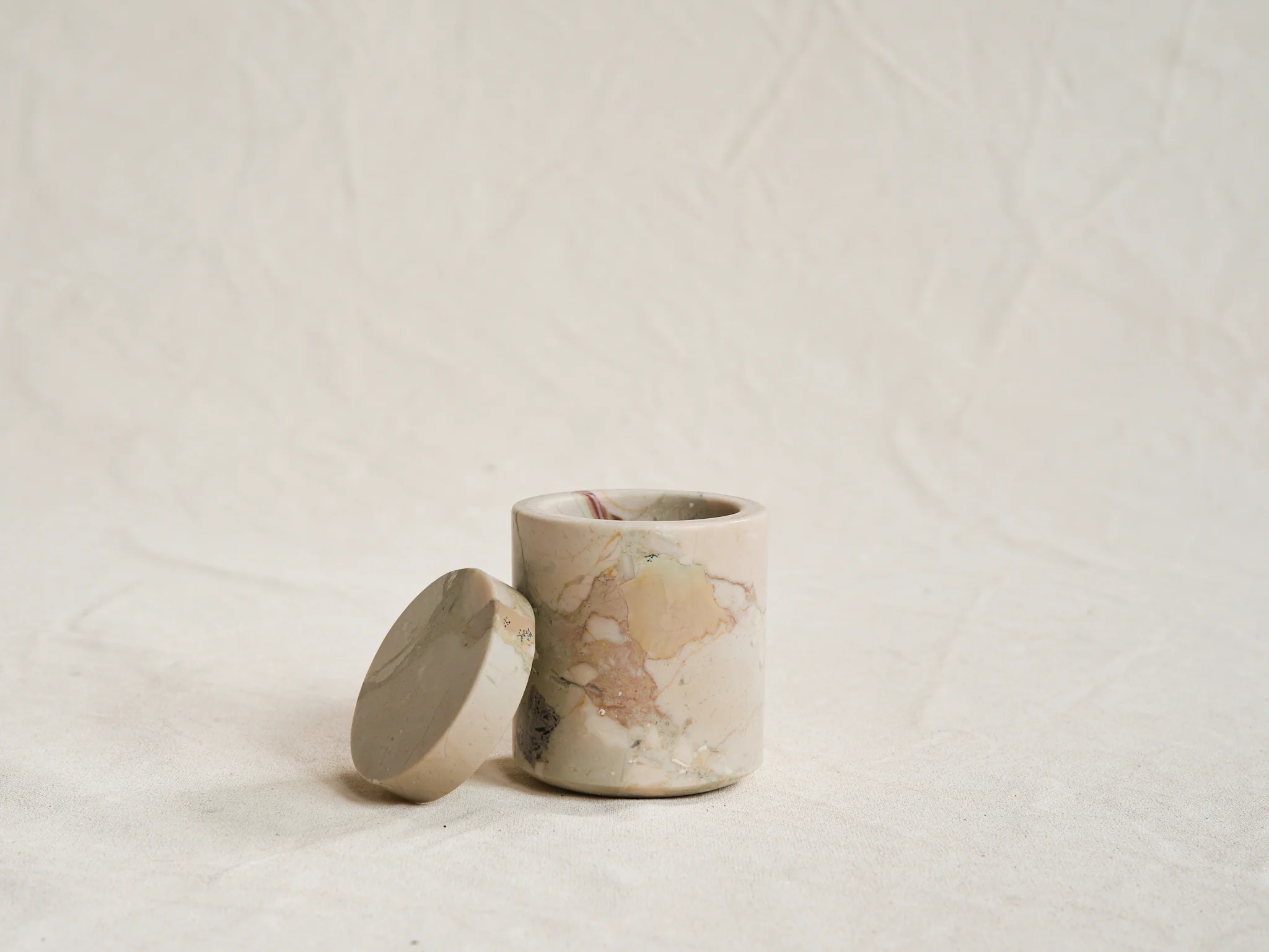 MICHAËL VERHEYDEN SMALL CONTAINER / BRECCIA ROMANA Ø3.25” x H3.75” - Image 3