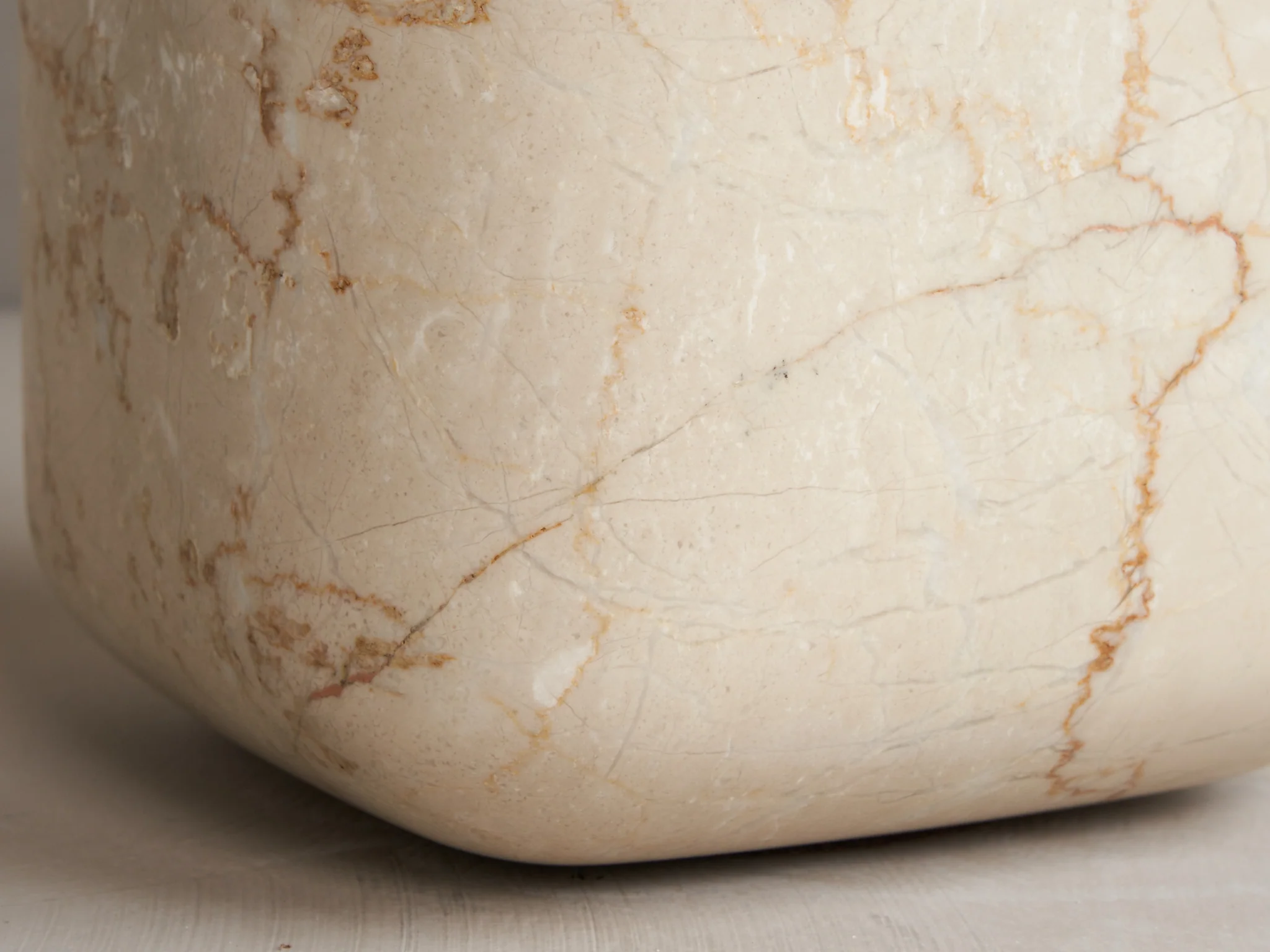 MICHAEL VERHEYDEN TONDO VASE LARGE /  BOTTICINO Ø7" x H14.5" - Image 3