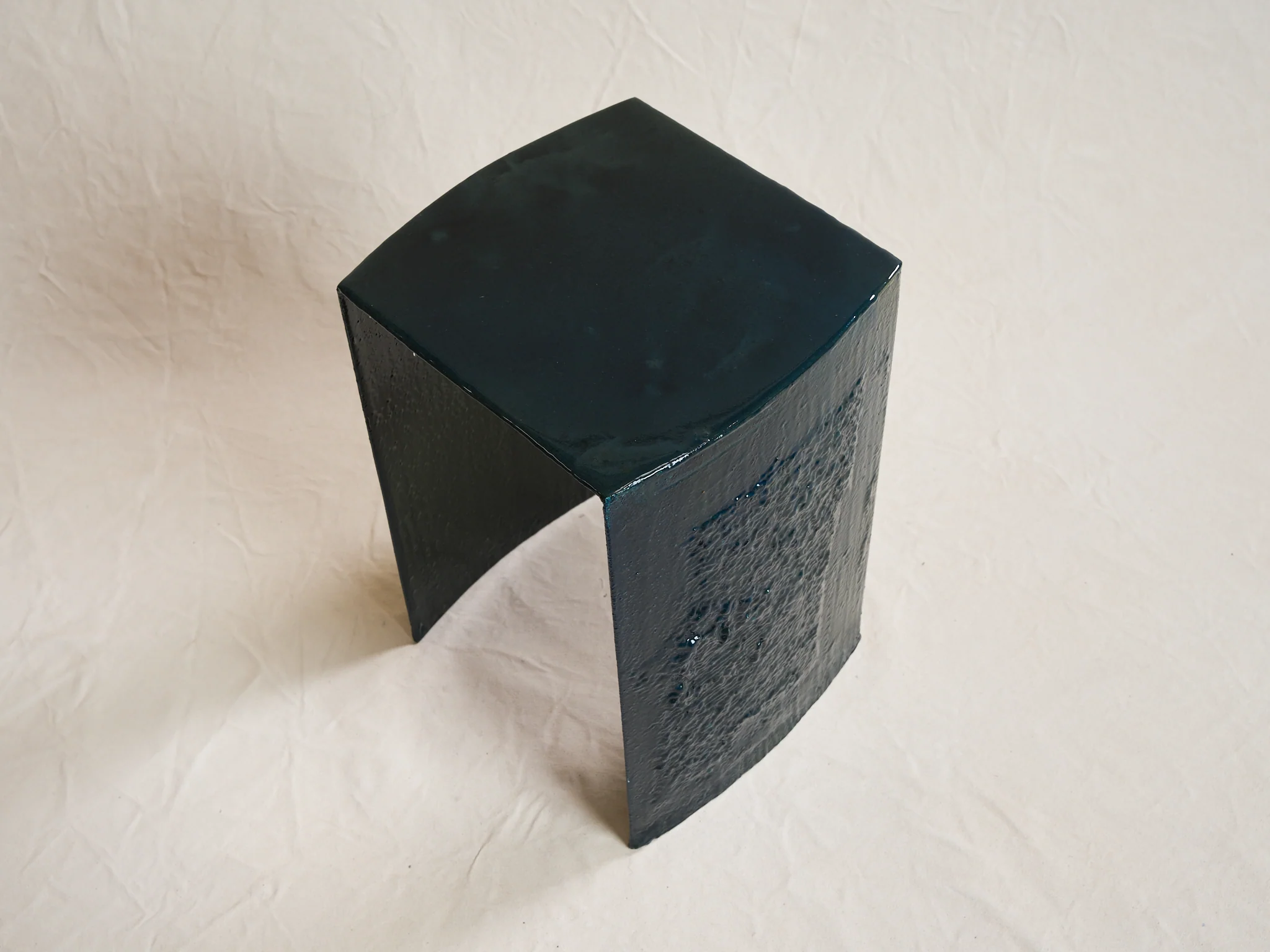 MIDDERNACHT & ALEXANDER STOOL / VERDANT MORSE W11.7" x D11.7" x H18.7" - Image 4