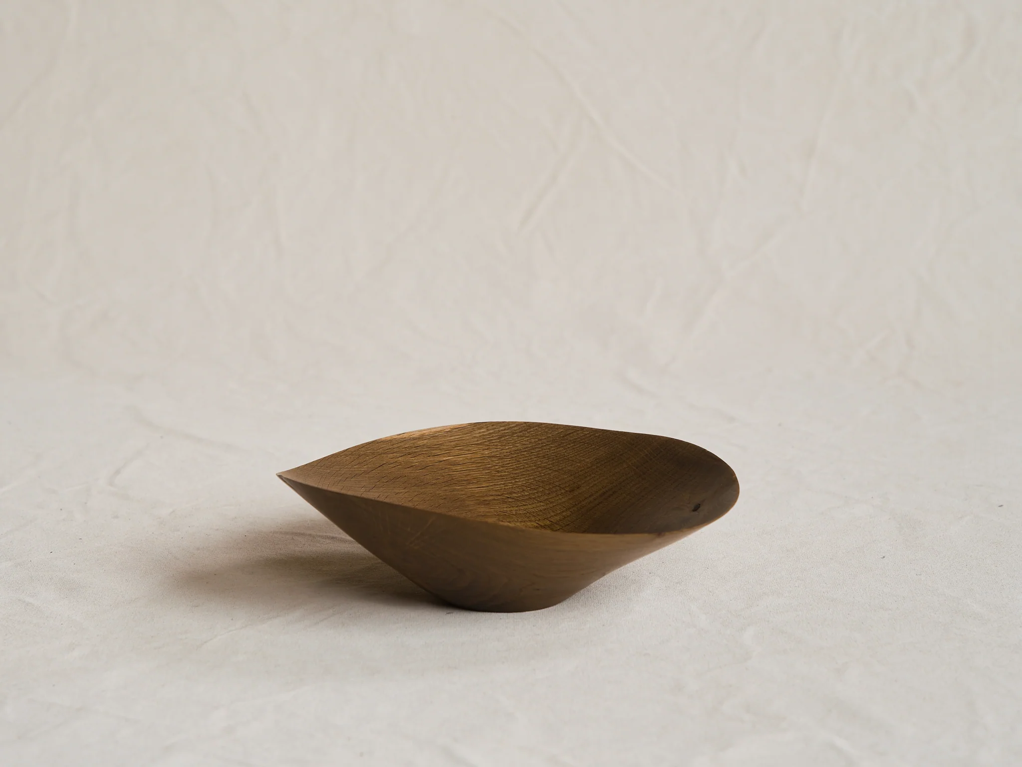 MOSS STUDIO TAPERED BOWL OBE.09 Ă9.45â x H2.76â