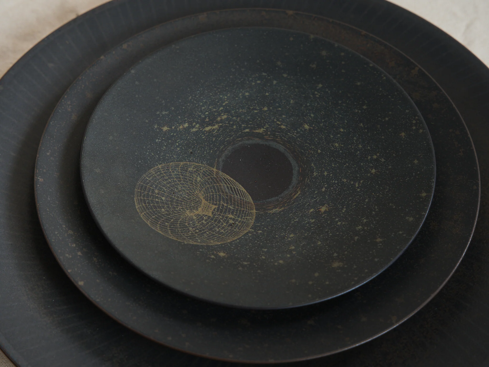 NORITAKE HOSHIKAGE COUPE DINNER PLATE / BROWN Ă11" - Image 4