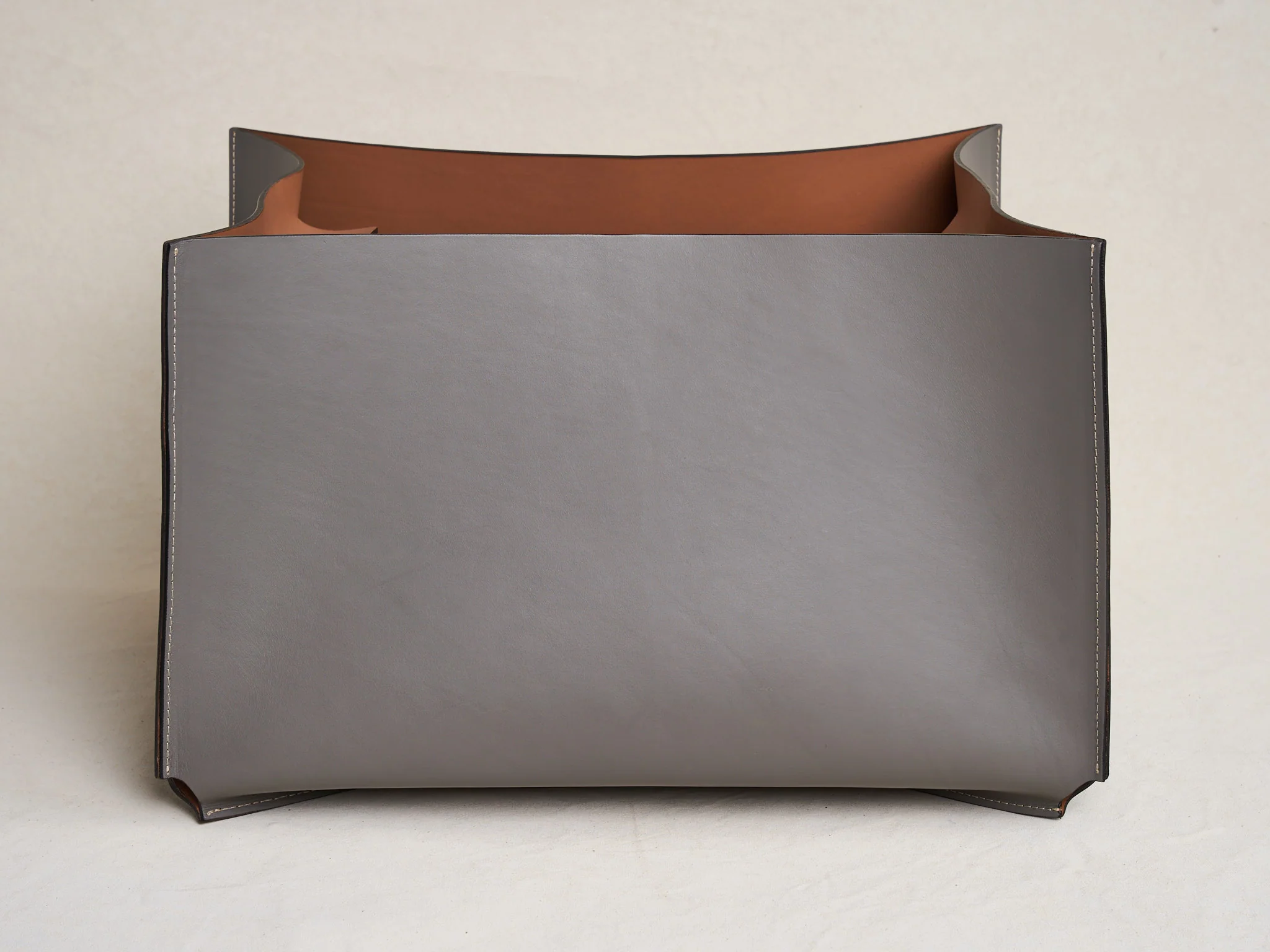 OSCAR MASCHERA BRAD LARGE RECTANGLE LEATHER BASKET / GREY + SOLE L19.5” x W15” x H12.25” - Image 3