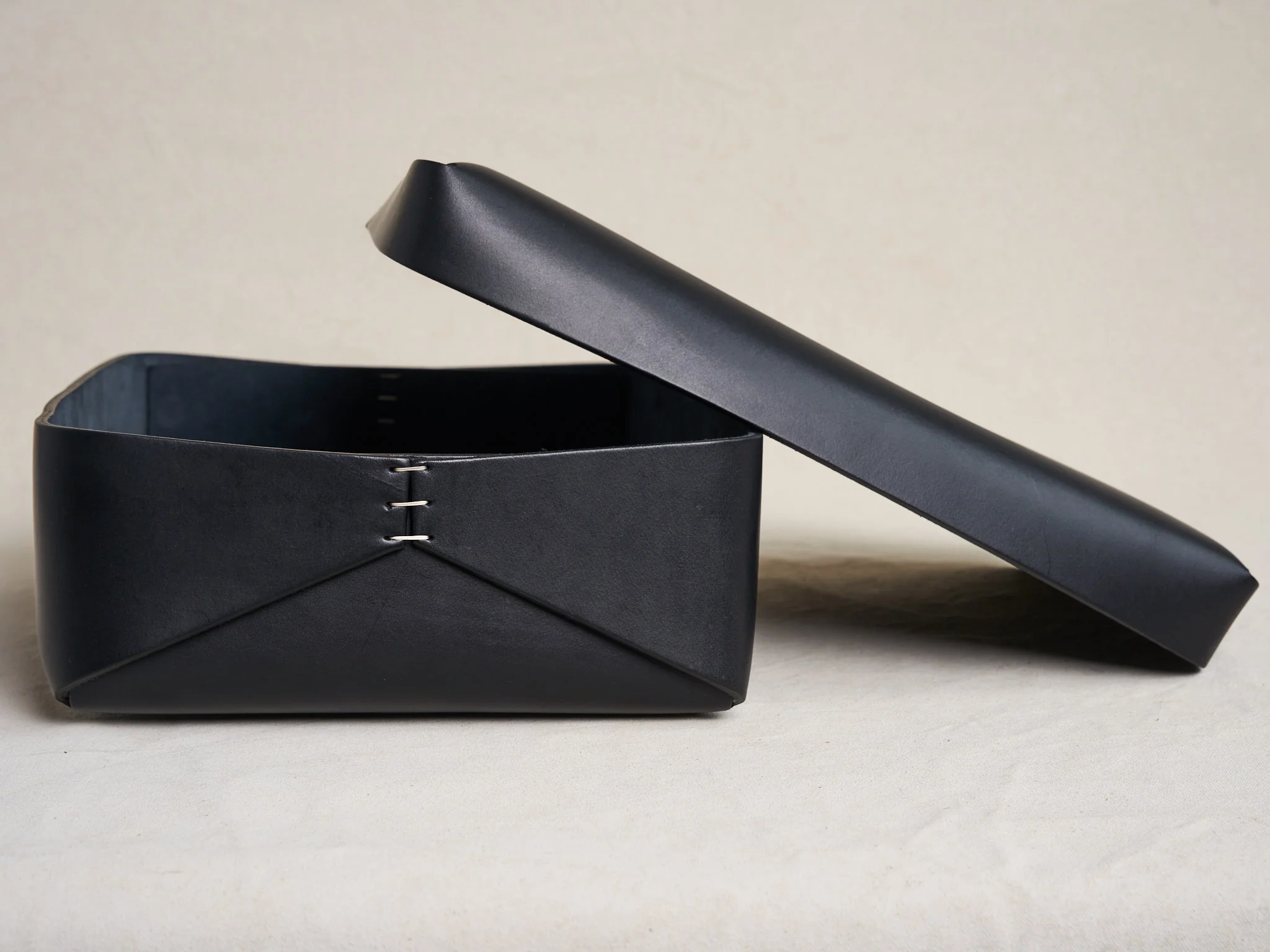 OSCAR MASCHERA LARGE LIDDED LEATHER BOX / BLACK L13" x W9.4" x H4" - Image 2