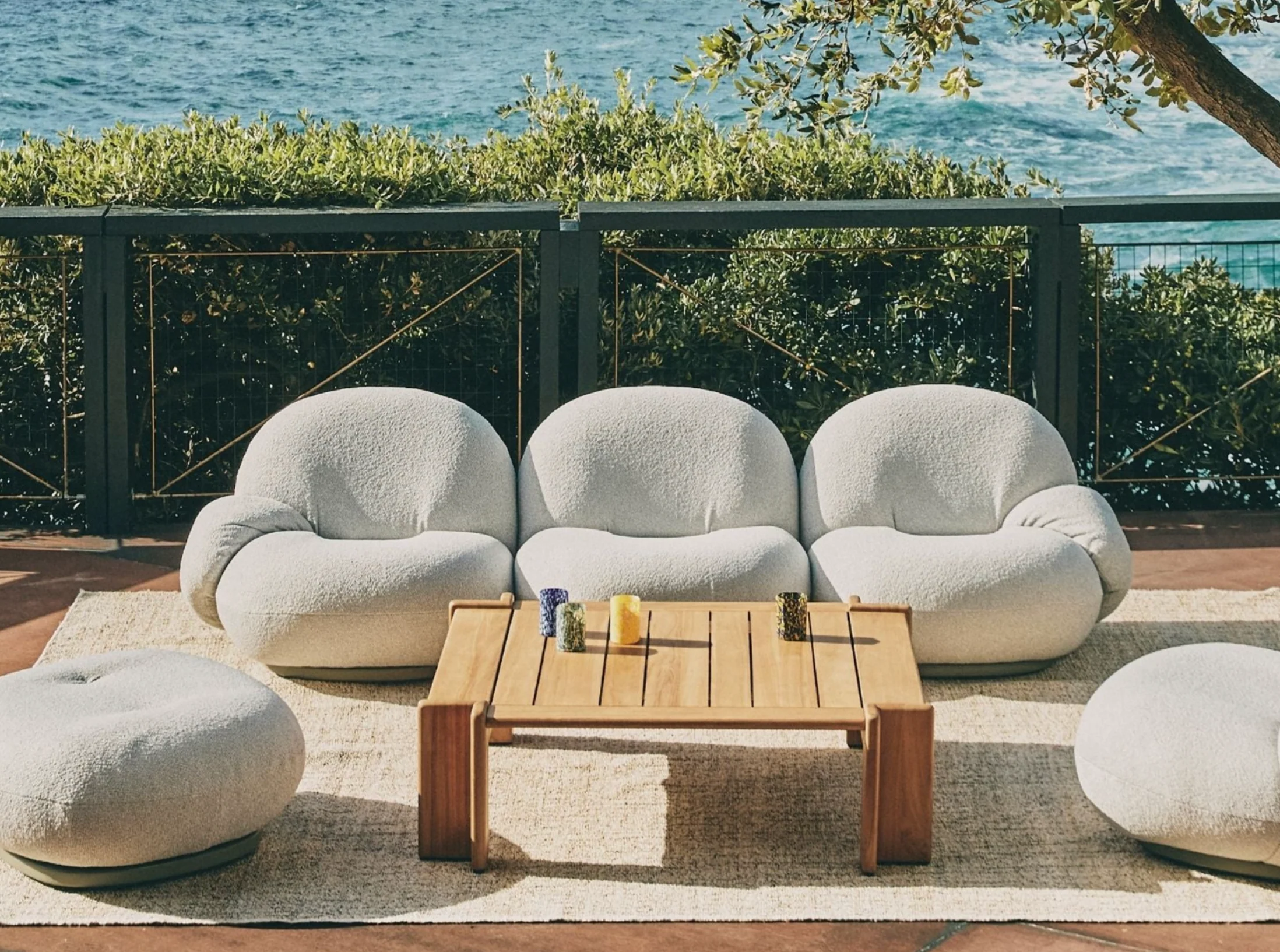 PACHA OUTDOOR THREE-SEATER SOFA W/ ARMREST W99.5" x D33.5" x H25.5" x SH14.5" - Image 4