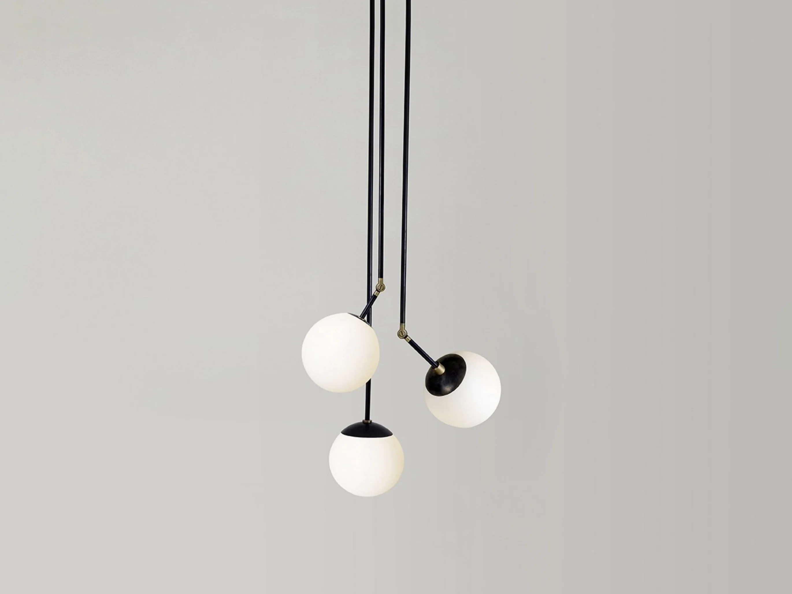 PAUL MATTER TANGO THREE GLOBE PENDANT Ø27" - Image 2