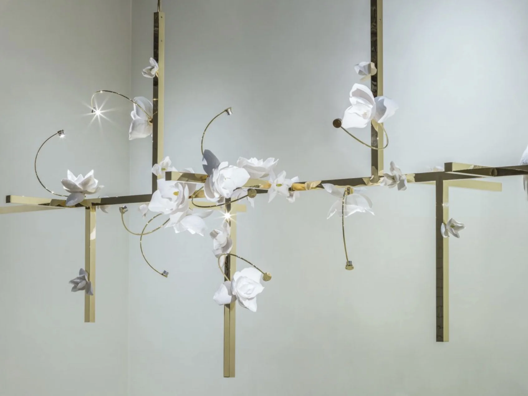 PELLE LURE CHANDELIER 12 L150" x D60" x H66"
