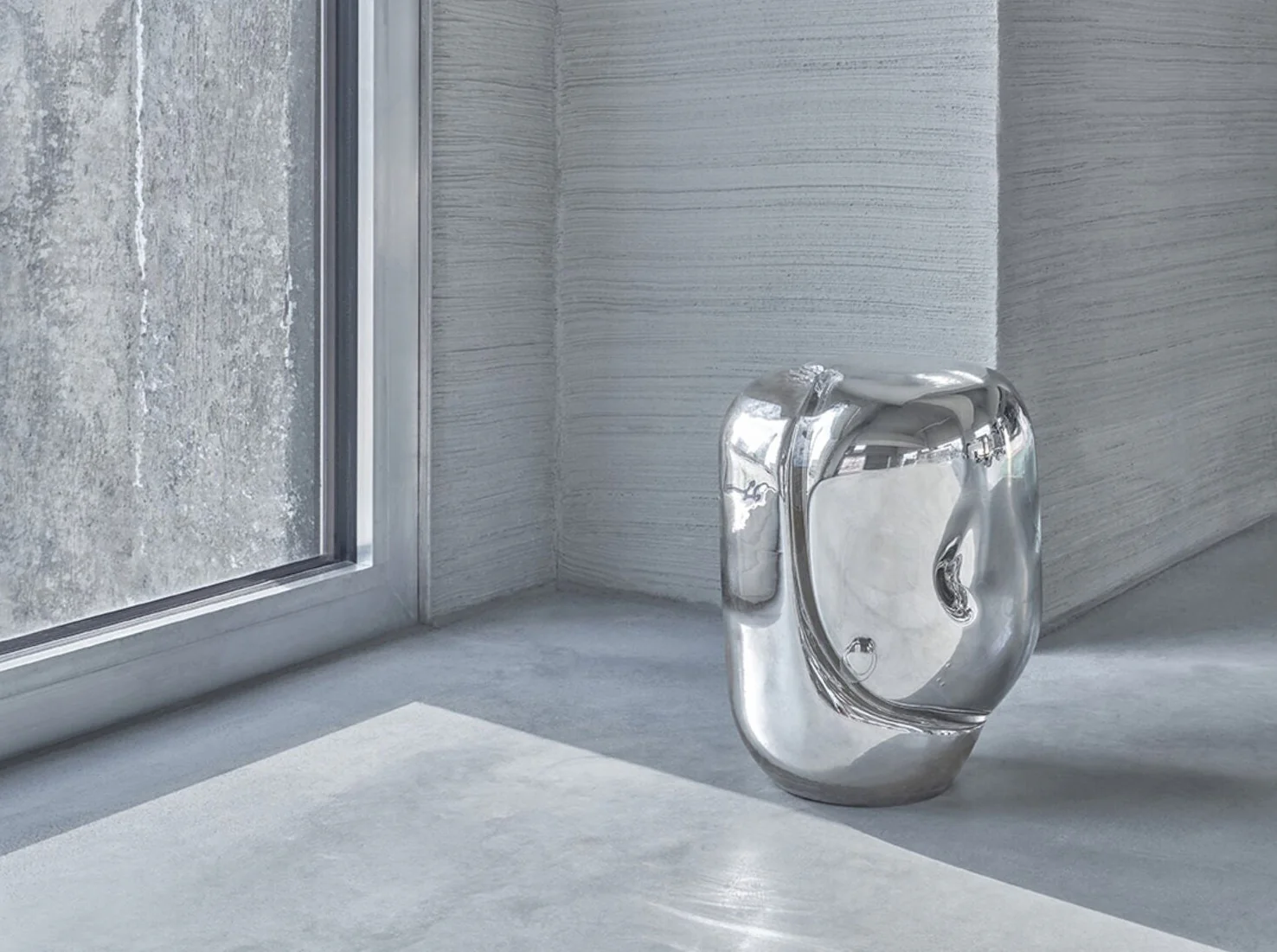 ANALOG OMAM SIDE TABLE / MIRRORED Ø11" x H13.5" - Image 2
