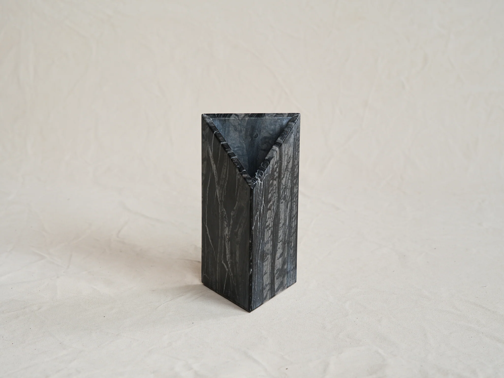 PHILLIP JIVIDEN TRIAD VASE / KENYA MARBLE W5.75" x H10.5"