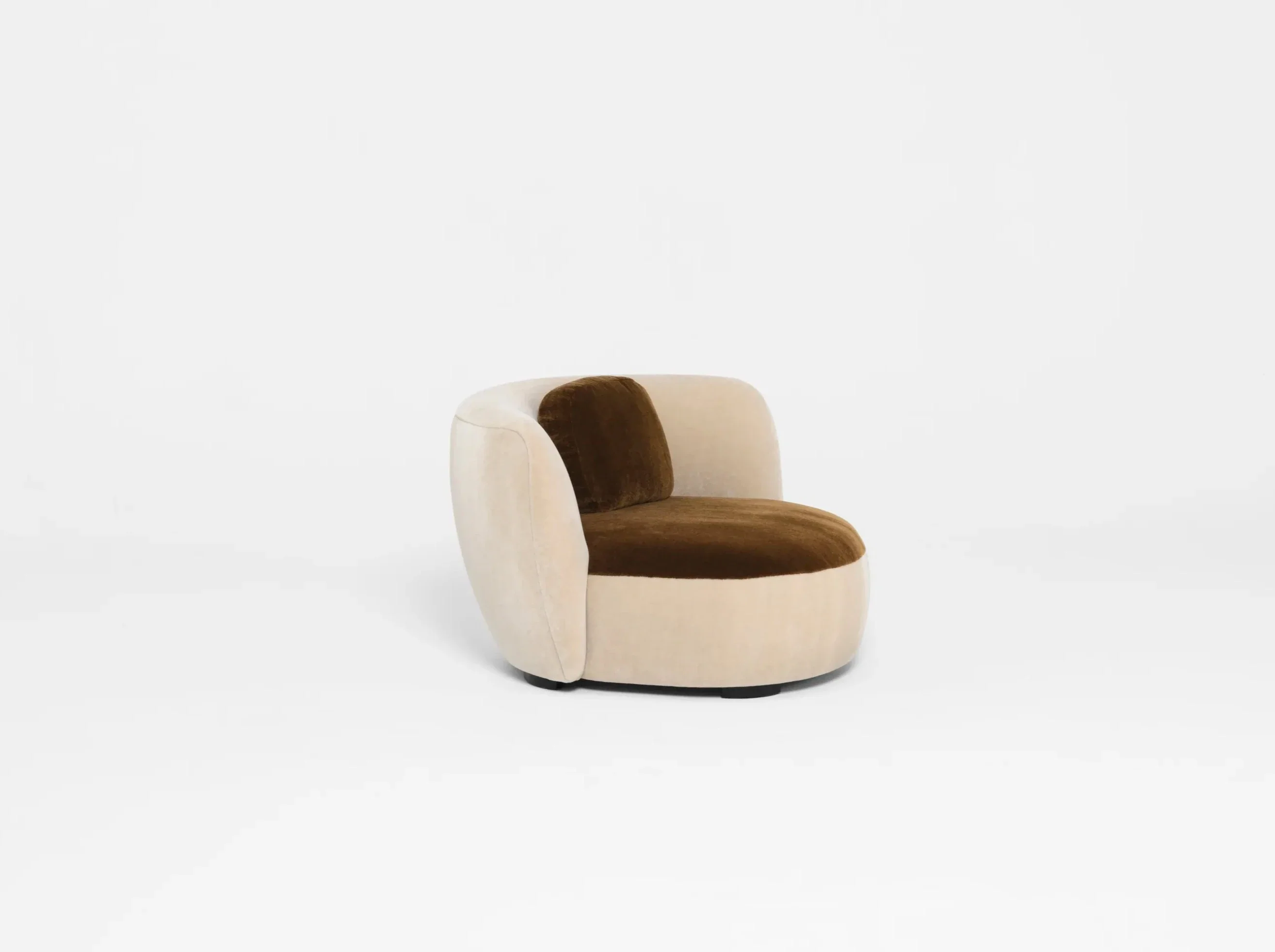 PIERRE AUGUSTIN ROSE MERIDIENNE LOUNGE CHAIR W39.3" x D41.3" x H28"
