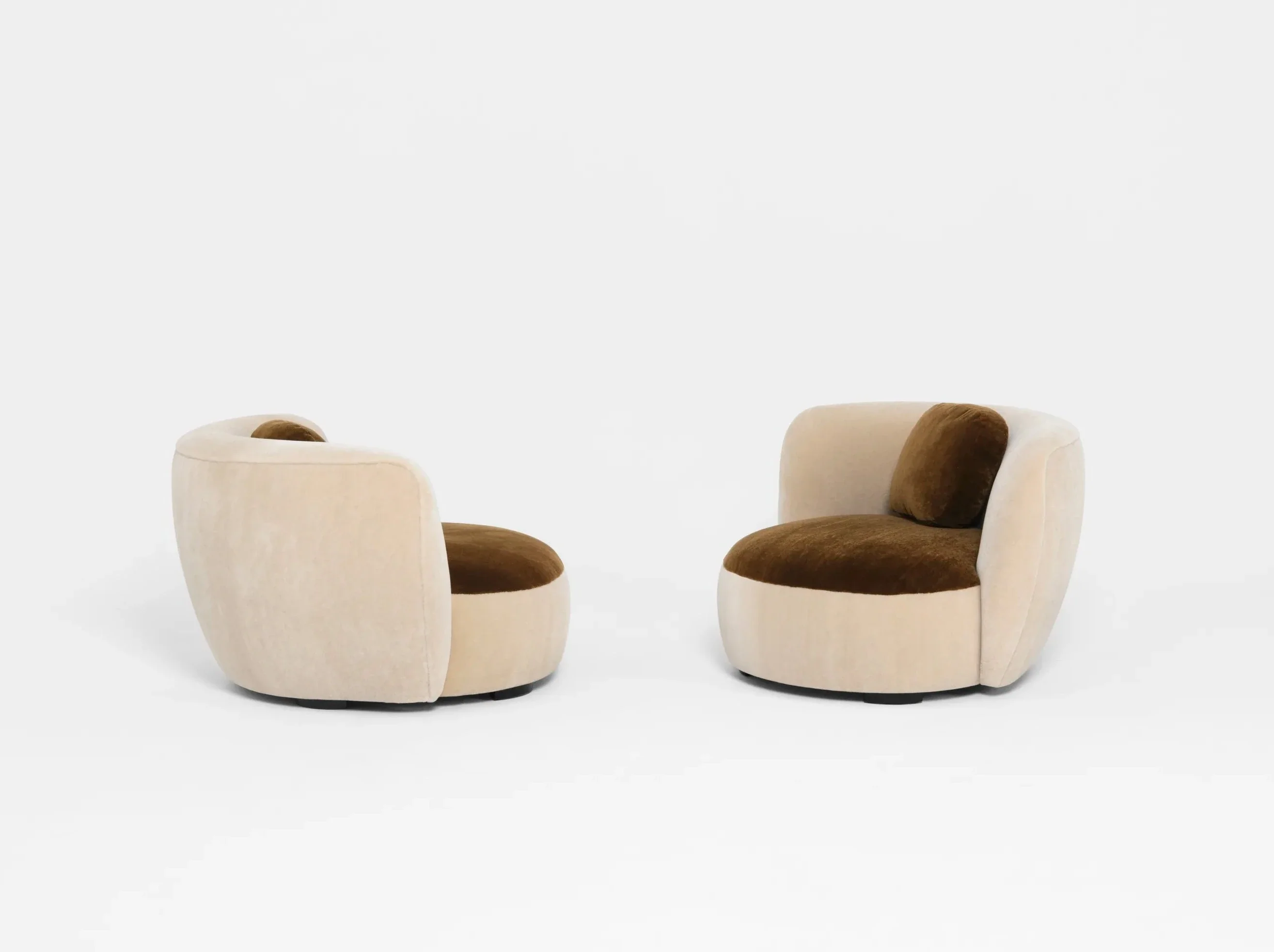PIERRE AUGUSTIN ROSE MERIDIENNE LOUNGE CHAIR W39.3" x D41.3" x H28" - Image 2