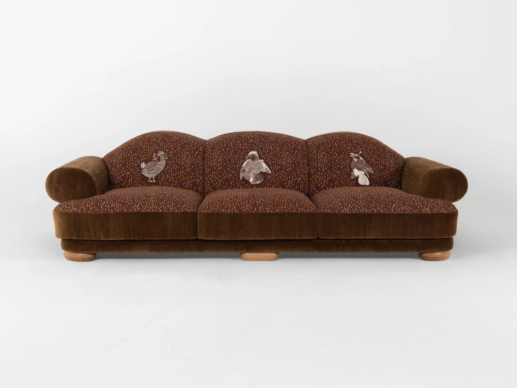 PIERRE AUGUSTIN ROSE SAINT GERMAIN 335 SOFA / TAPISSERIE W131.9" x D52.4" x H36.2" x SH17.7" - Image 2