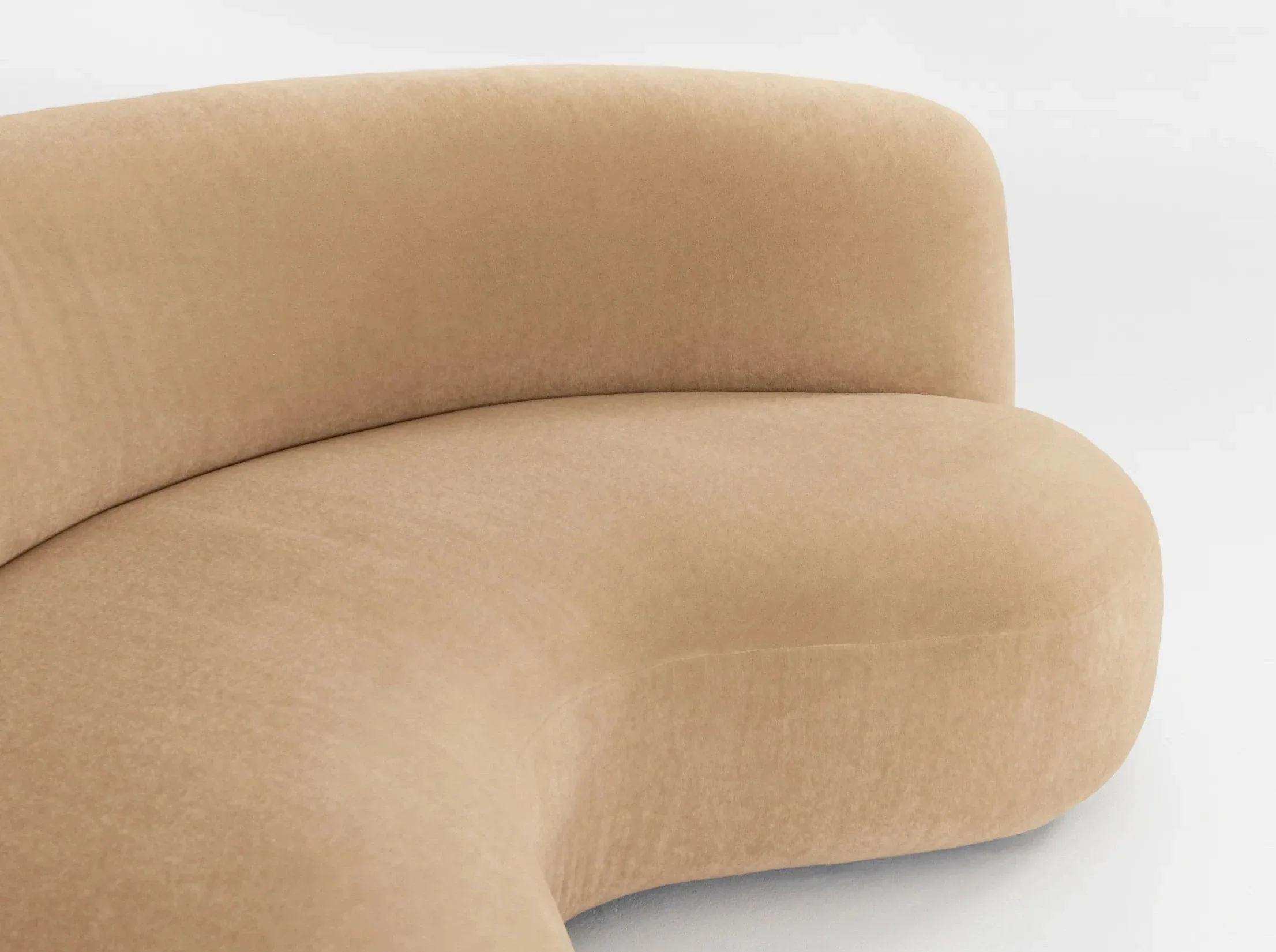 PIERRE AUGUSTIN ROSE CURVED SOFA - Image 6
