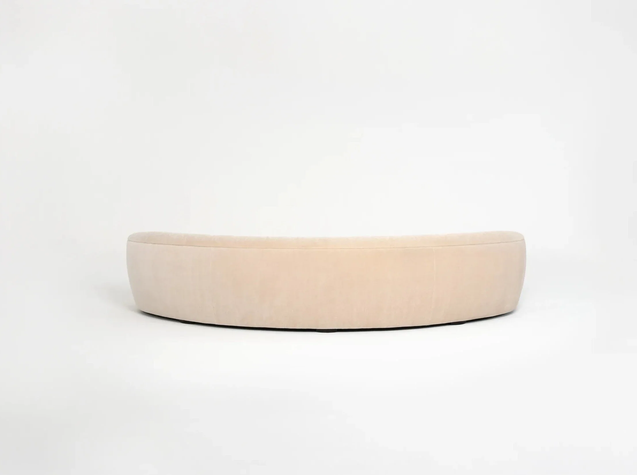 PIERRE AUGUSTIN ROSE CURVED SOFA - Image 7