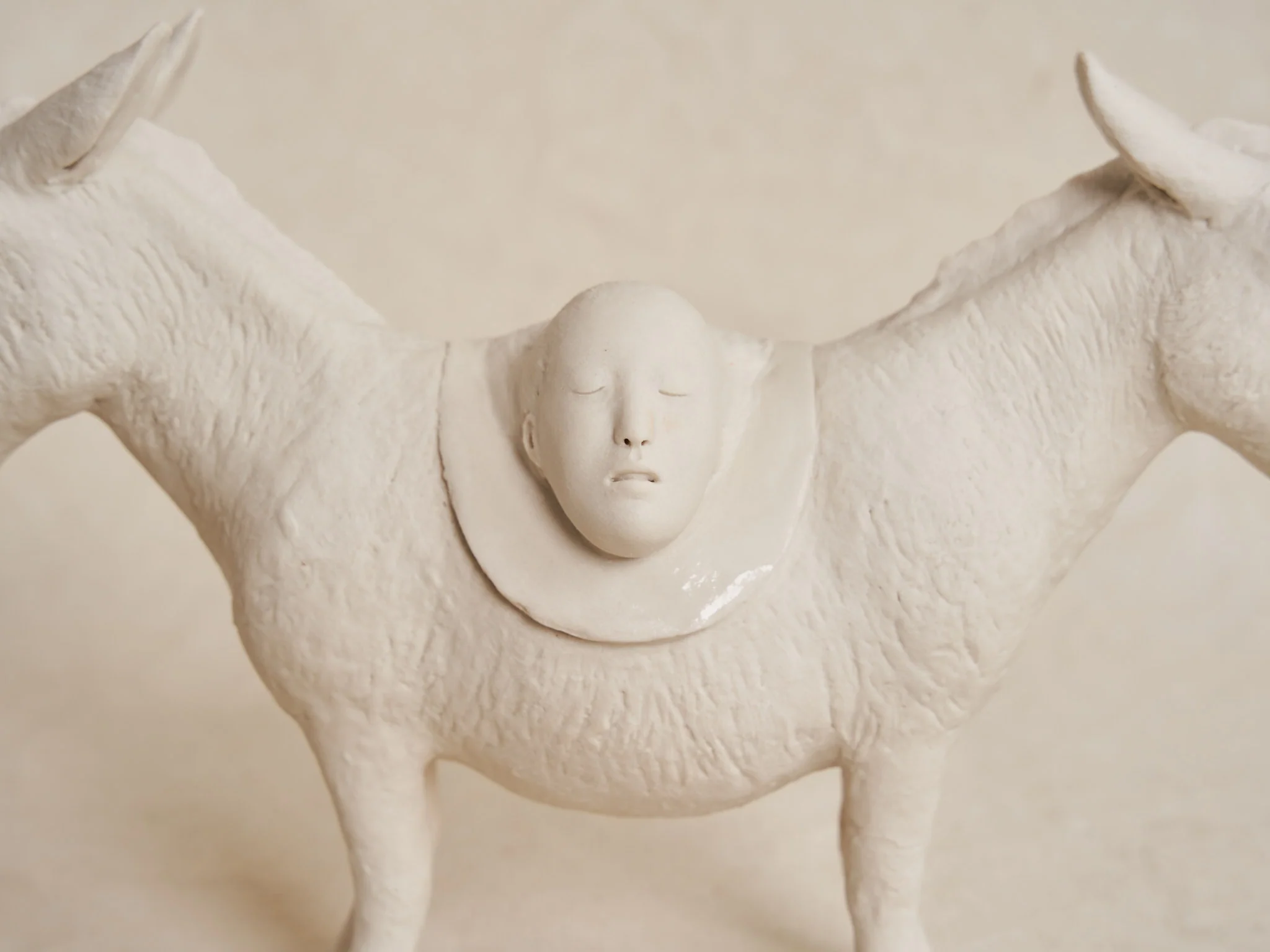 ROBIN WHITEMAN ANGEL 2 SCULPTURE H6.5" x W9.5" - Image 2
