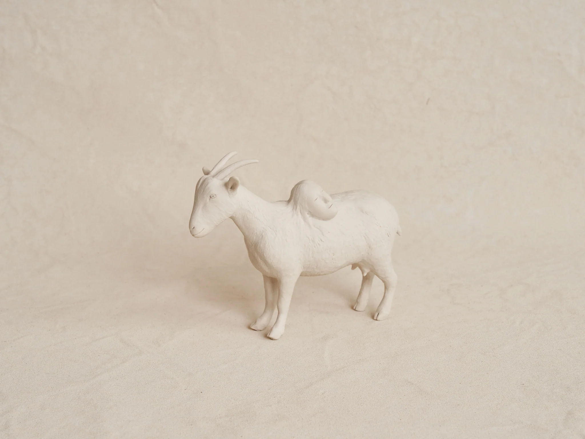 ROBIN WHITEMAN GABRIEL SCULPTURE H6.5" x W8"