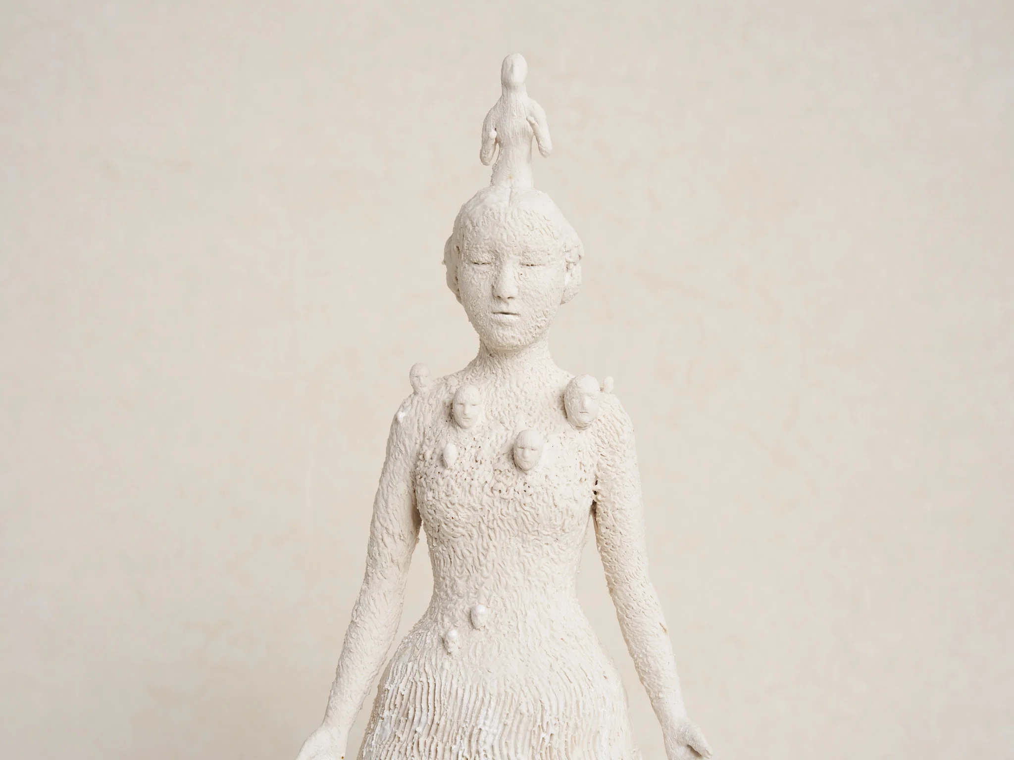 ROBIN WHITEMAN PERSONAL GODDESS H15.5" x W4.5" x D4" - Image 3